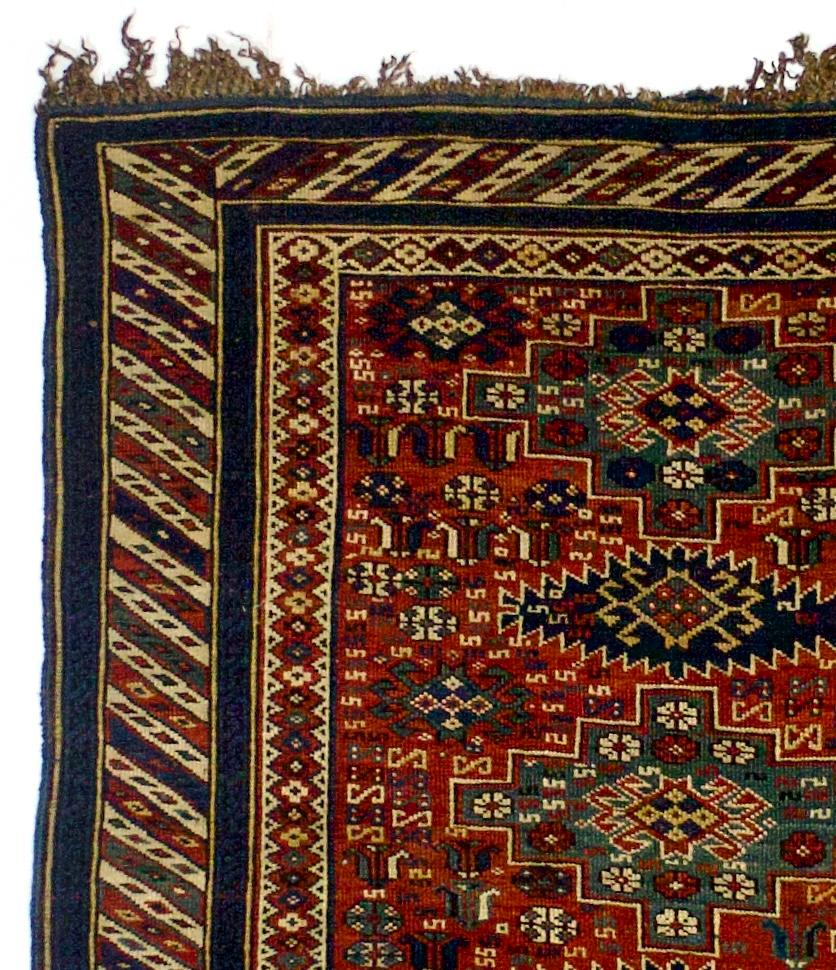 Antiker kaukasischer Kuba-Teppich 3'9