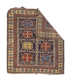 Antiker kaukasischer Kuba-Teppich 4'4" x 5'0