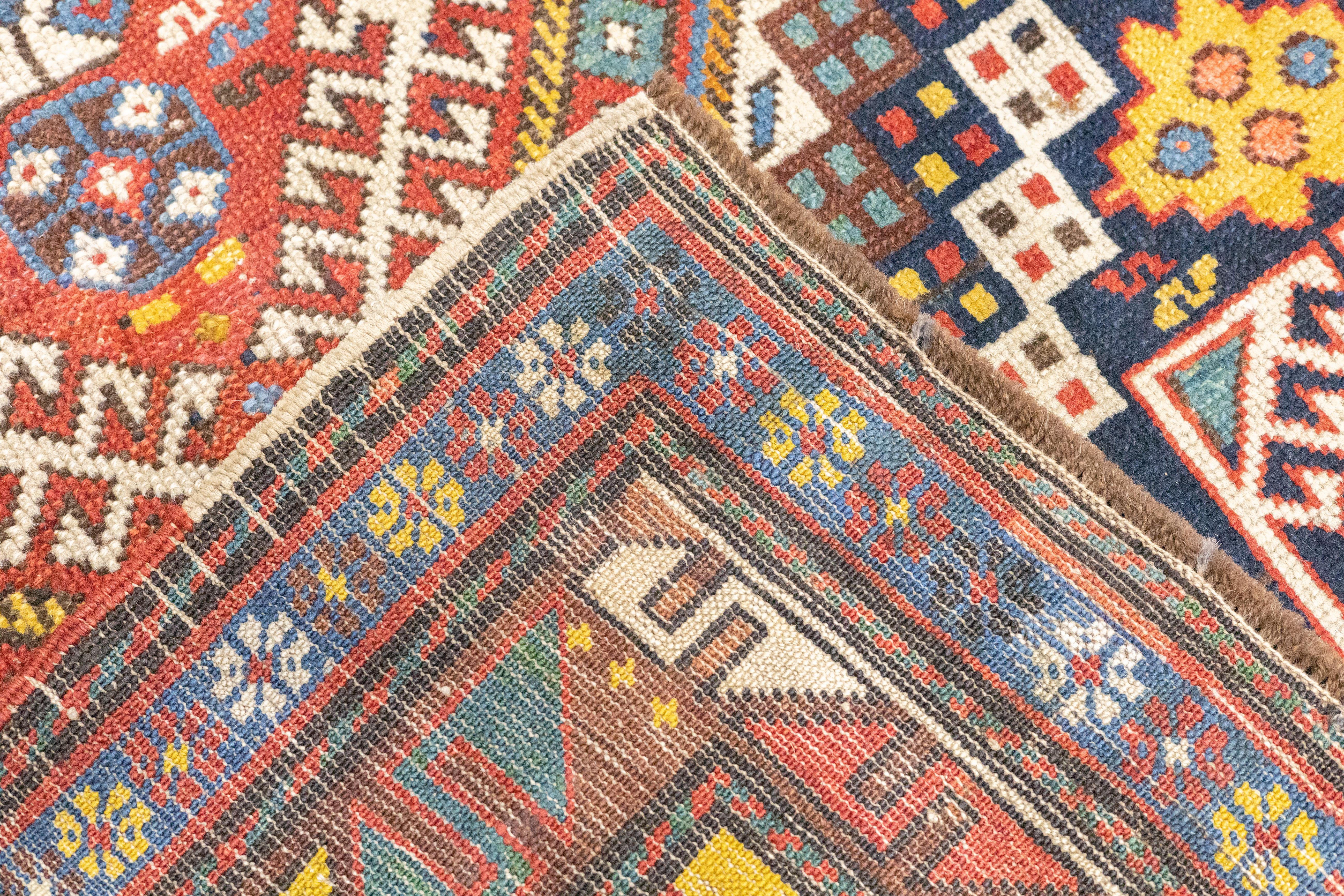 Tapis Kuba caucasien ancien 4'9'' x 10'0