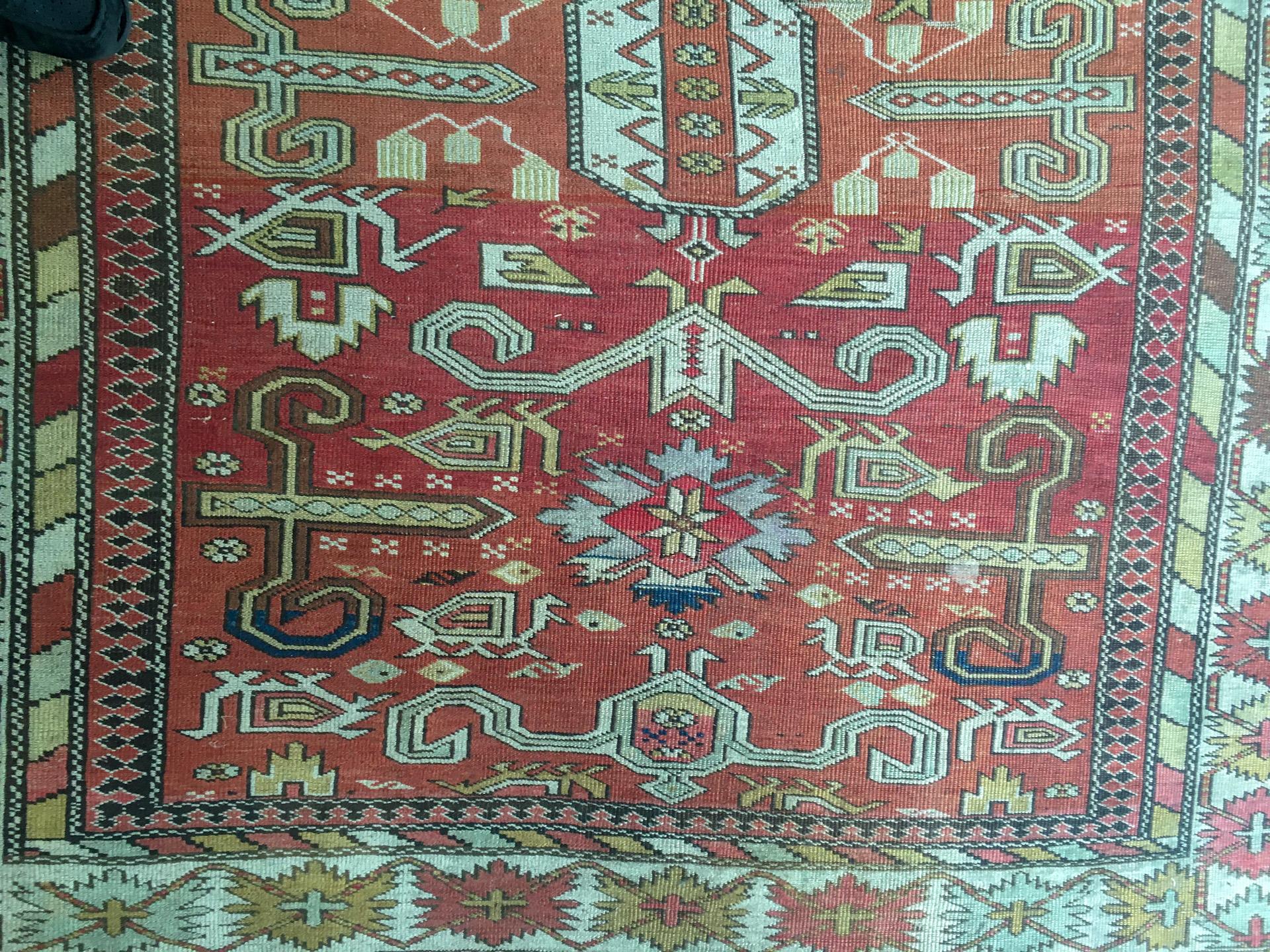 Antiker kaukasischer Kuba-Teppich um 1900 (Stammeskunst) im Angebot