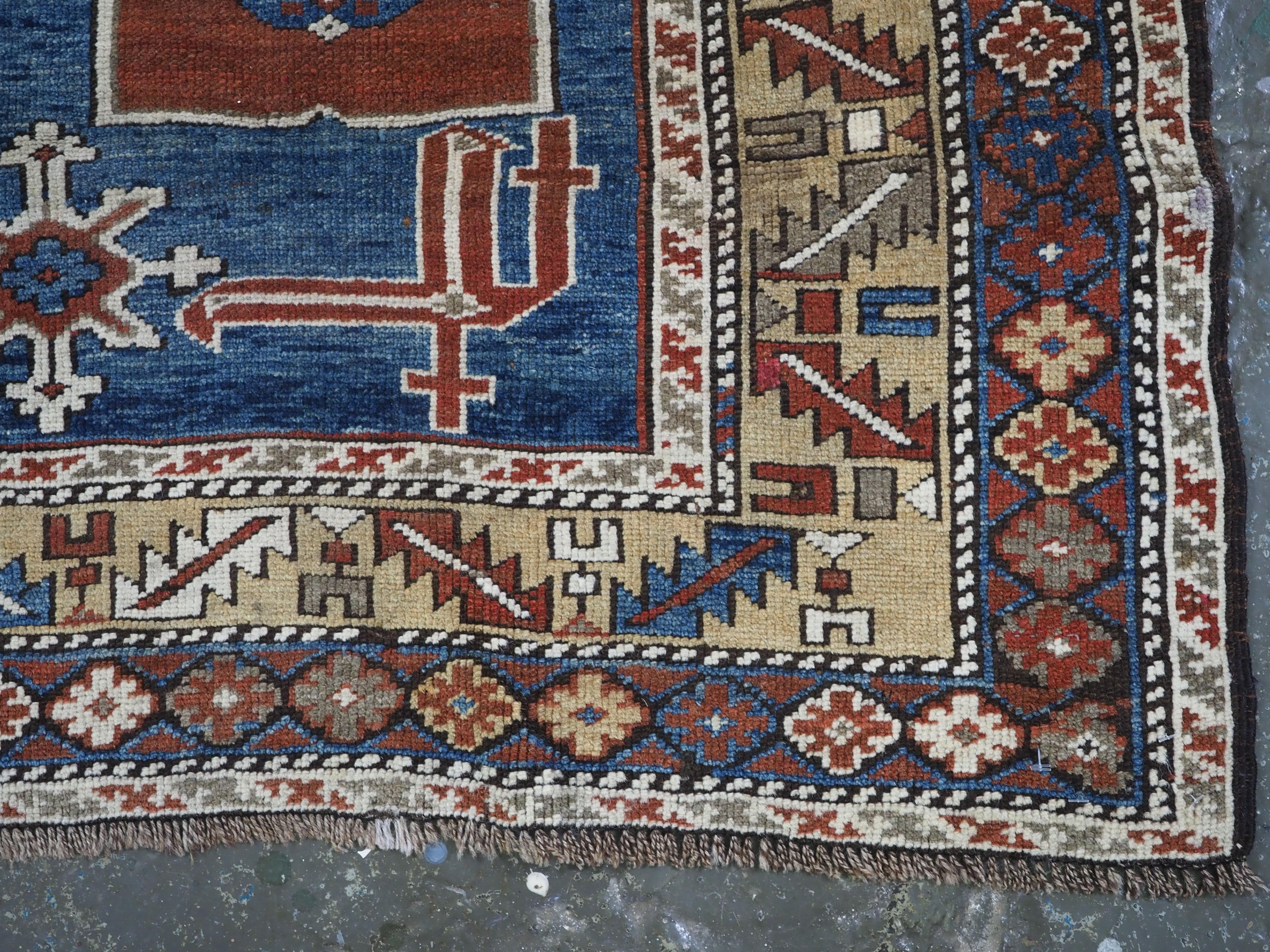Antiker kaukasischer Kuba-Teppich aus dem Dorf Karagashli, um 1880. im Angebot 4
