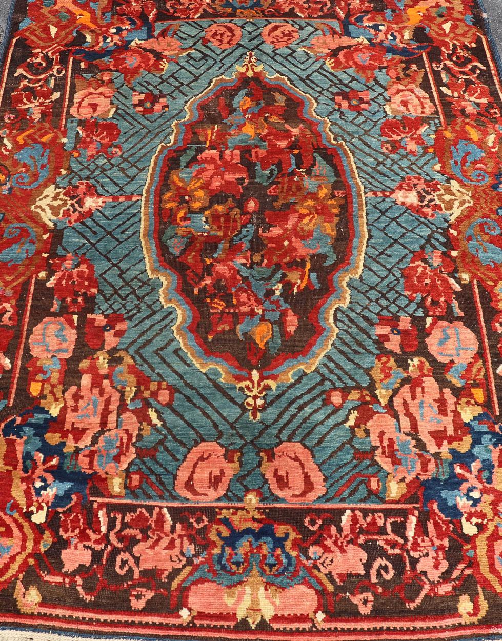 Antique Caucasian Kuba Rug with a Central Floral Medallion For Sale 2