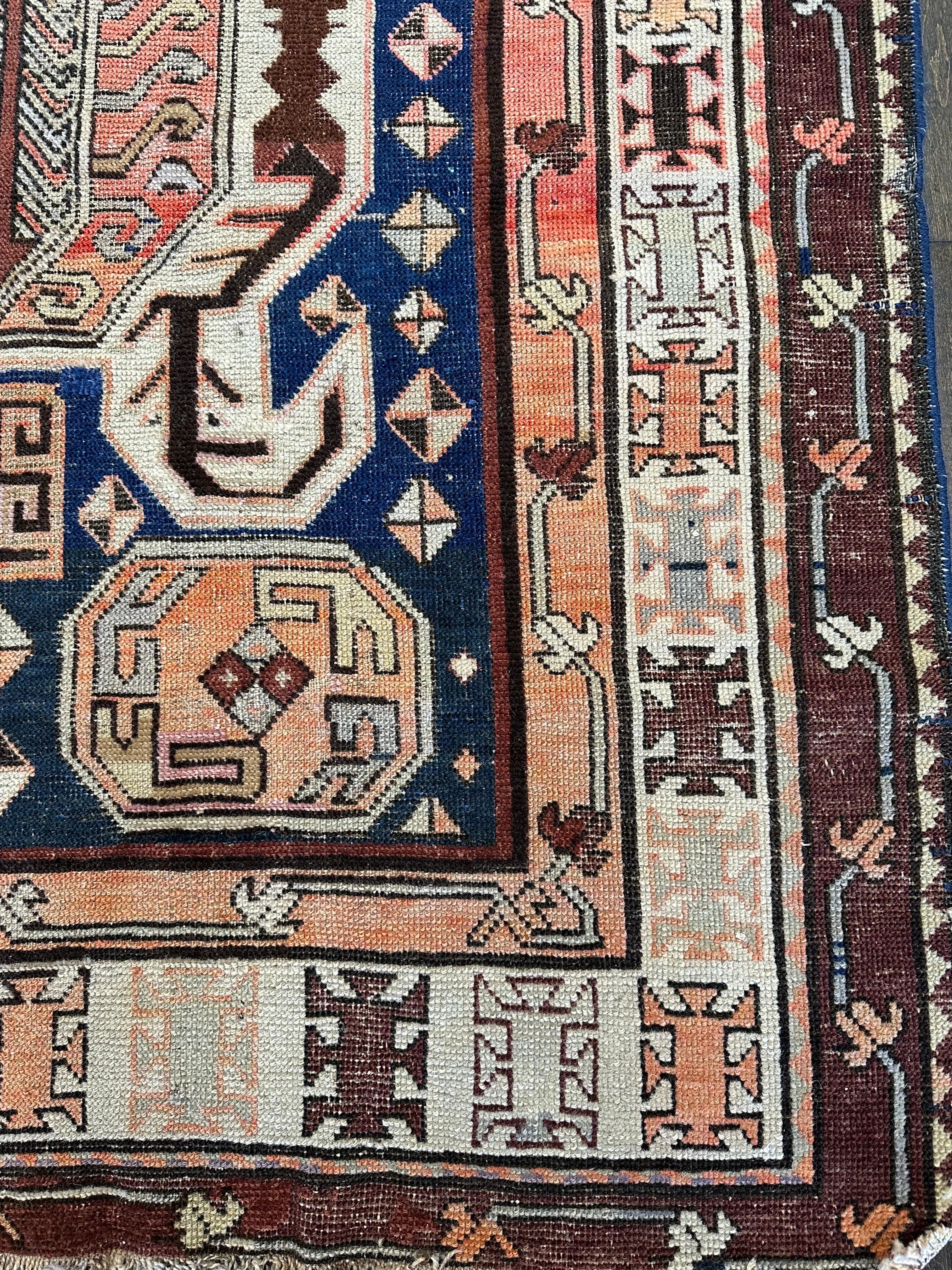 Antike kaukasische Lankoran Teppich Läufer circa 1920 3'8x8' im Angebot 2