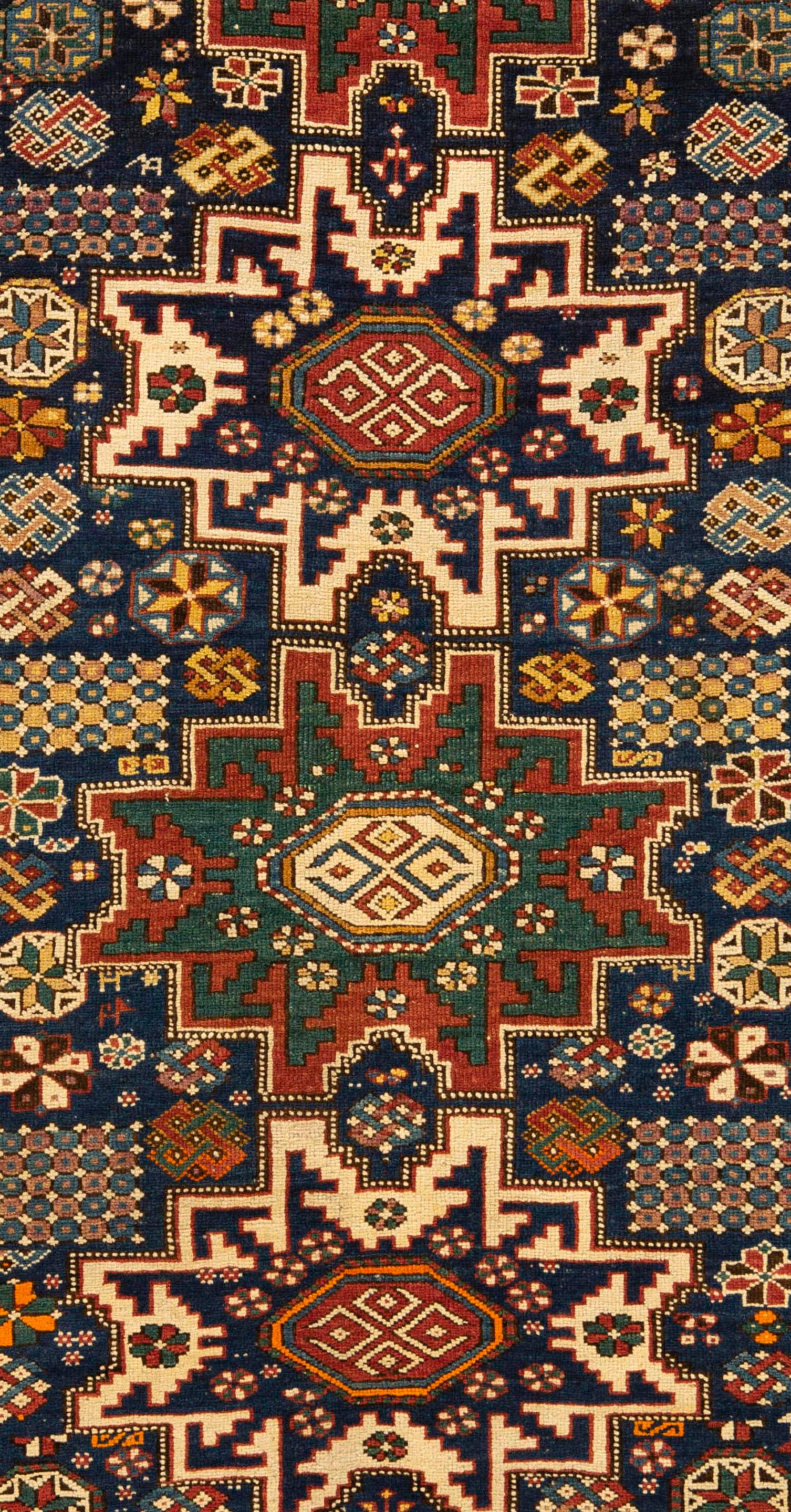 Caucasien Tapis caucasien ancien étoilé Lesghi, vers 1880  3'8 x 5' pouces en vente