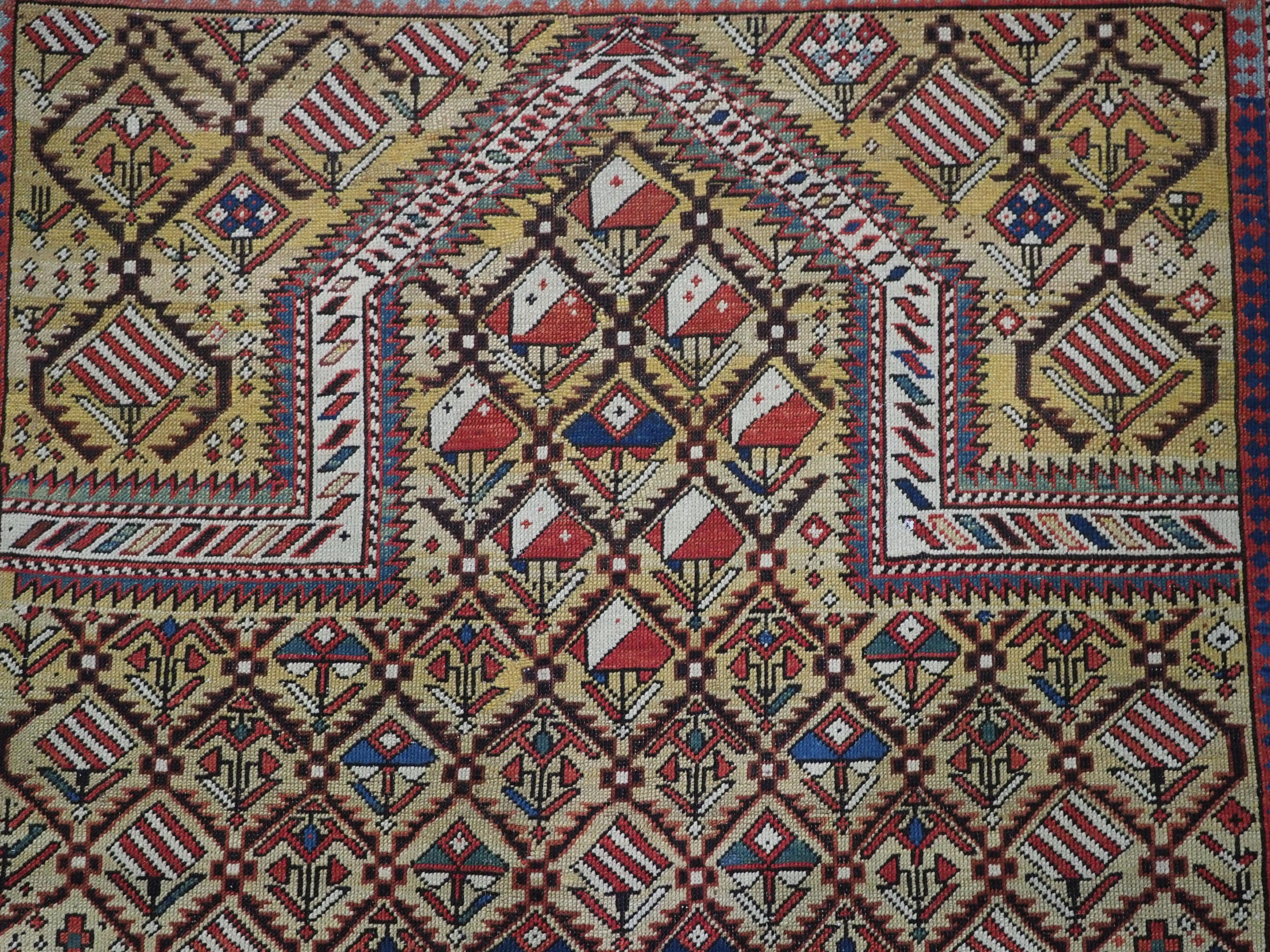 Antique Caucasian Marasali prayer rug of the scarce 'yellow' ground colour.   In Good Condition For Sale In Moreton-In-Marsh, GB