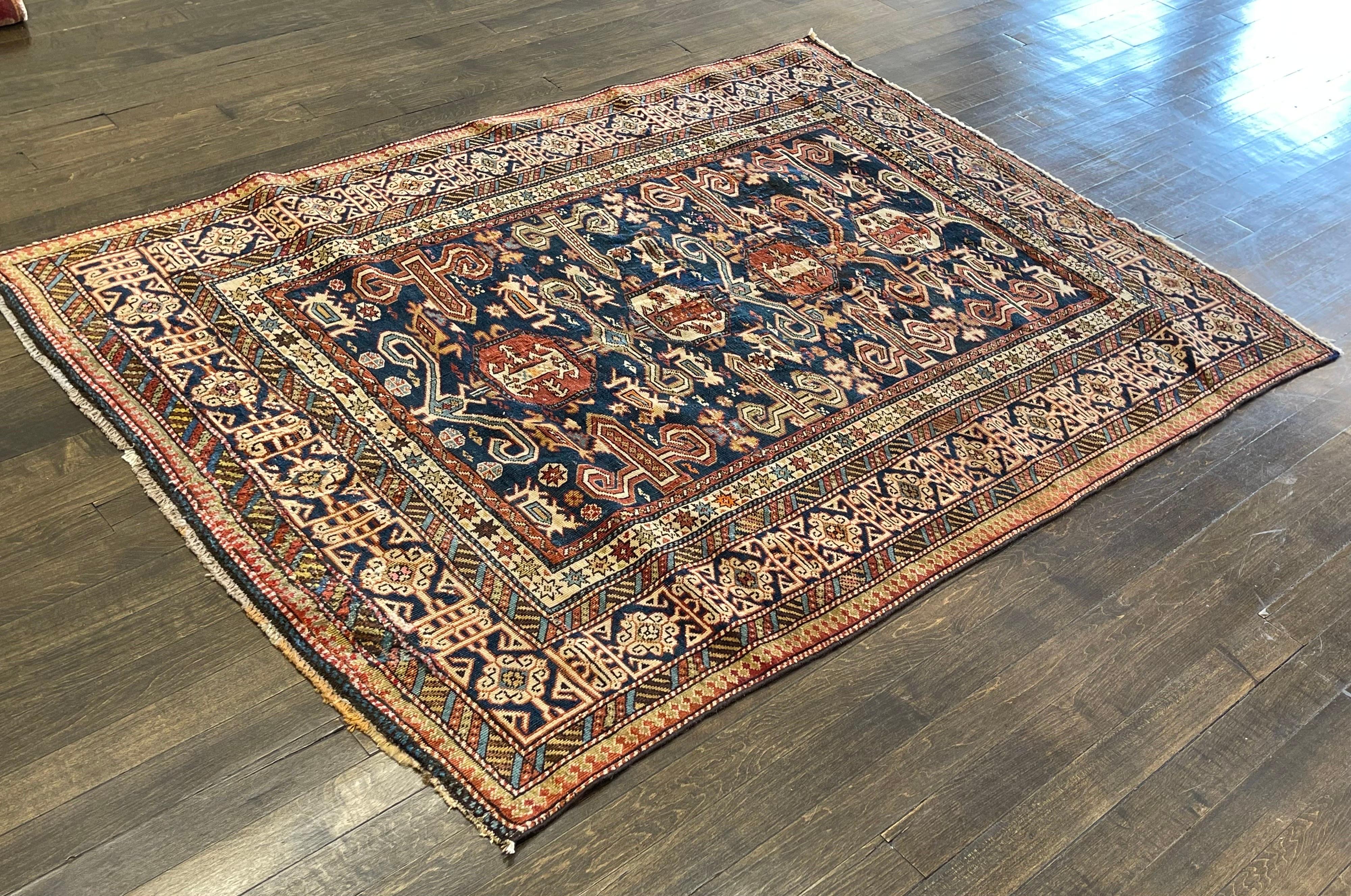 Antiker kaukasischer Perpedil-Teppich um 1900 (Pflanzlich gefärbt) im Angebot