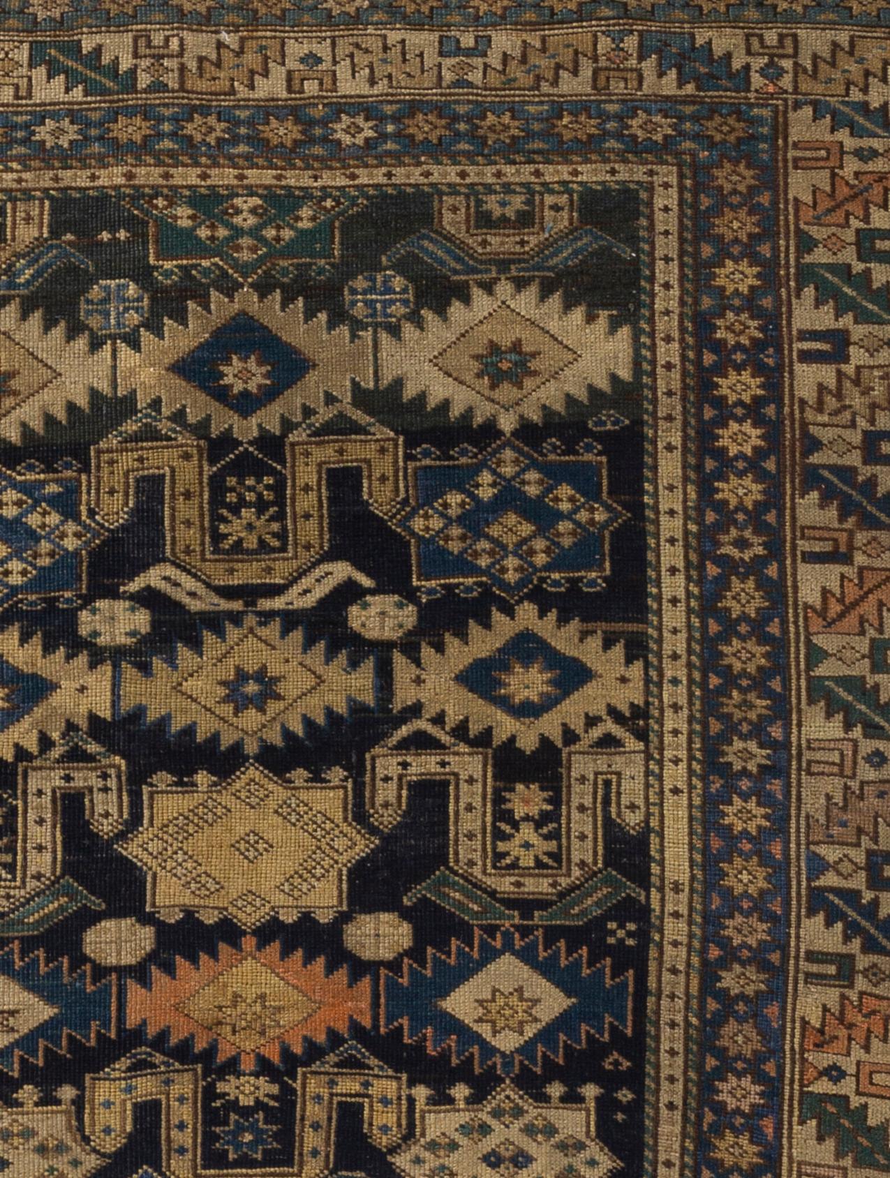 Tissé à la main Tapis caucasien ancien Shirvan perpétuel, circa 1880 3'6 x 5'4 en vente