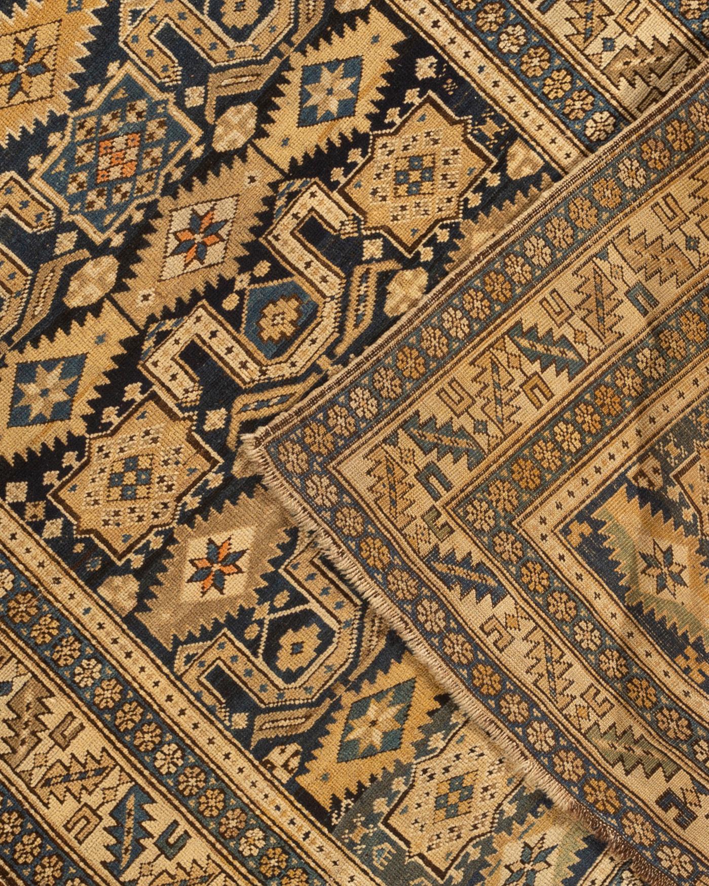 Antiker kaukasischer Schirwan-Teppich aus Perpedil, um 1880 im Zustand „Gut“ im Angebot in Secaucus, NJ