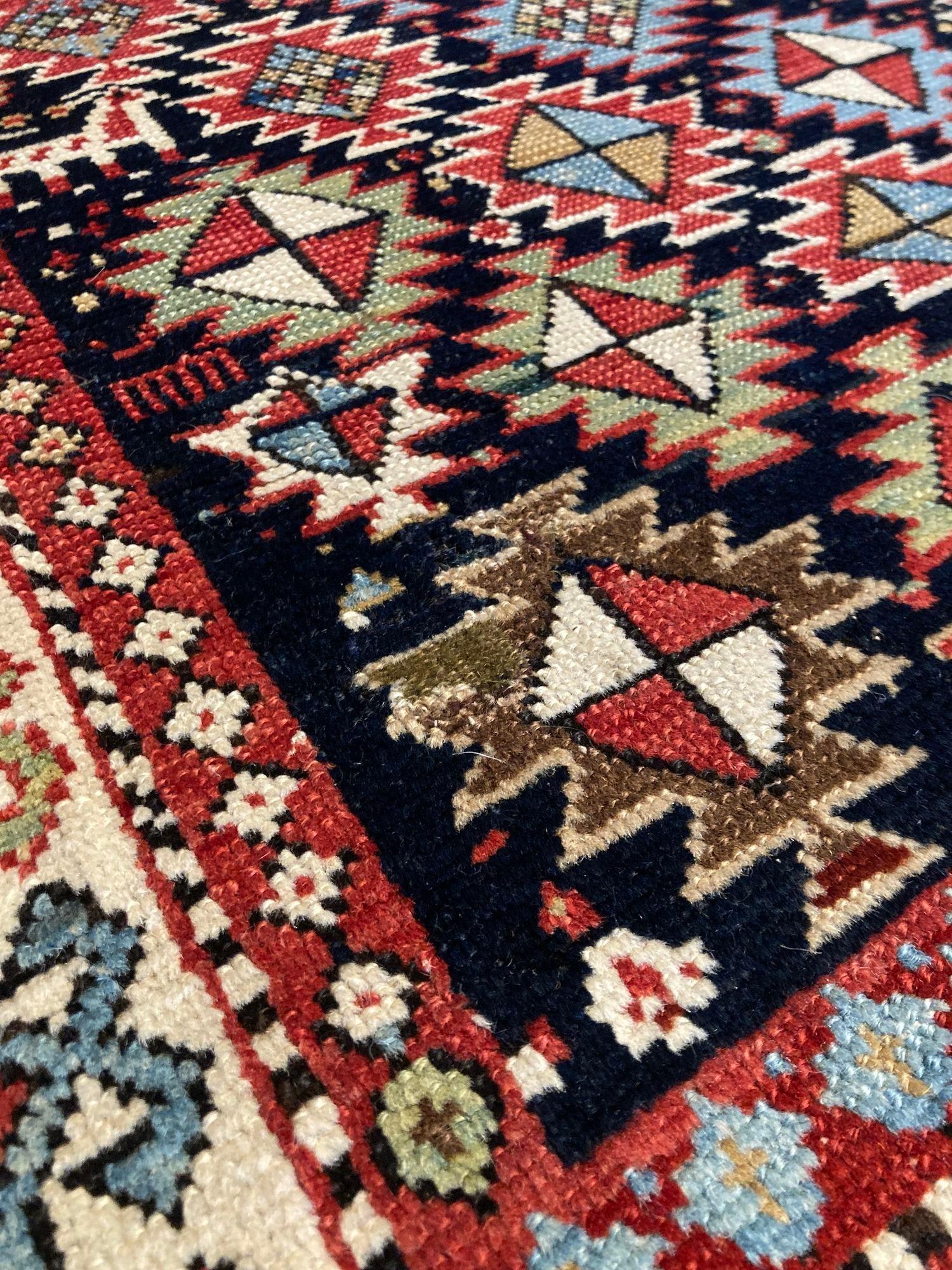 Antiker kaukasischer Gebetsteppich 1,51 m x 1,03 m im Angebot 4