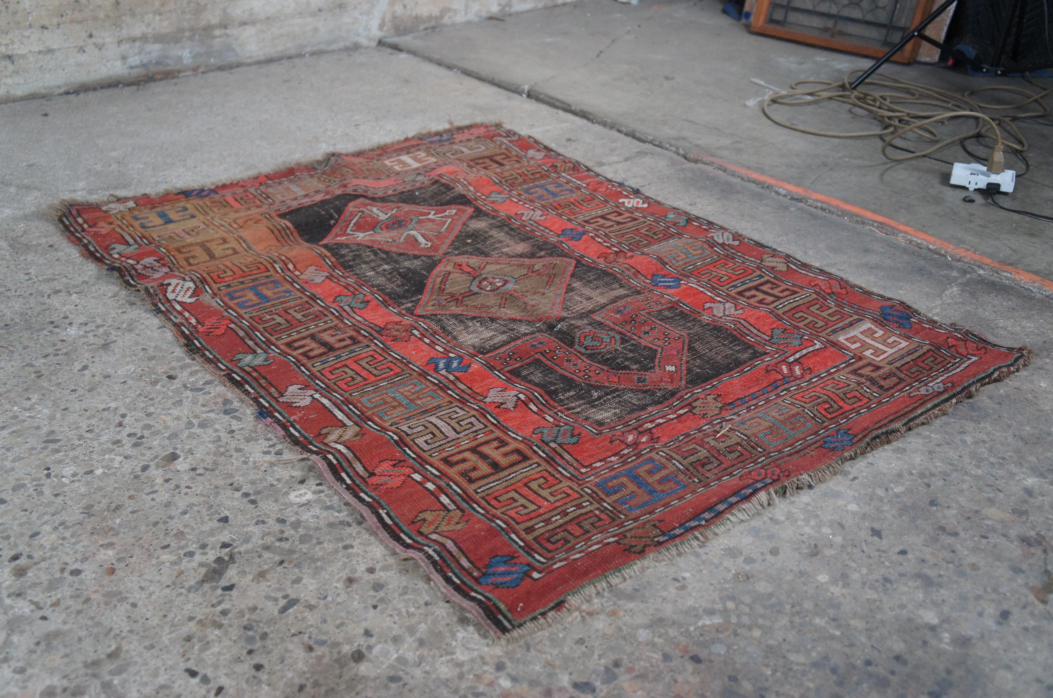 Antique Caucasian Red & Blue Hand Woven Wool Karabagh Geometric Prayer Rug Mat In Good Condition For Sale In Dayton, OH
