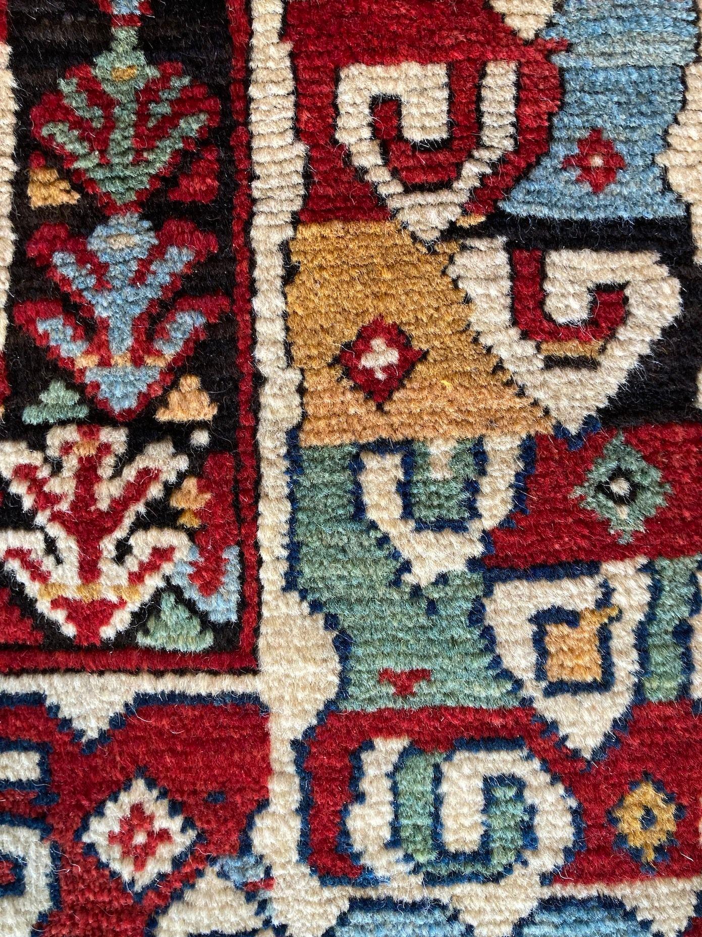 Antiker kaukasischer Teppich im Angebot 11