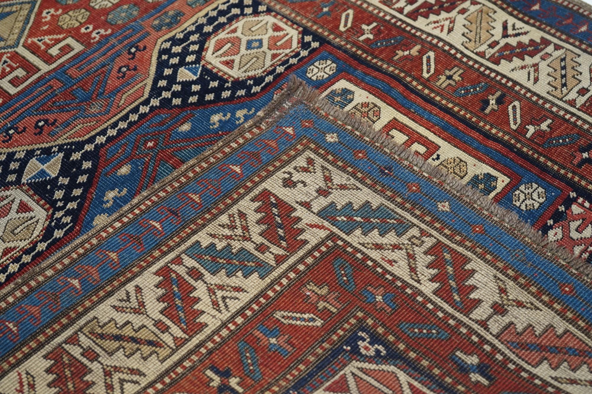 Antiker kaukasischer Teppich im Angebot 5