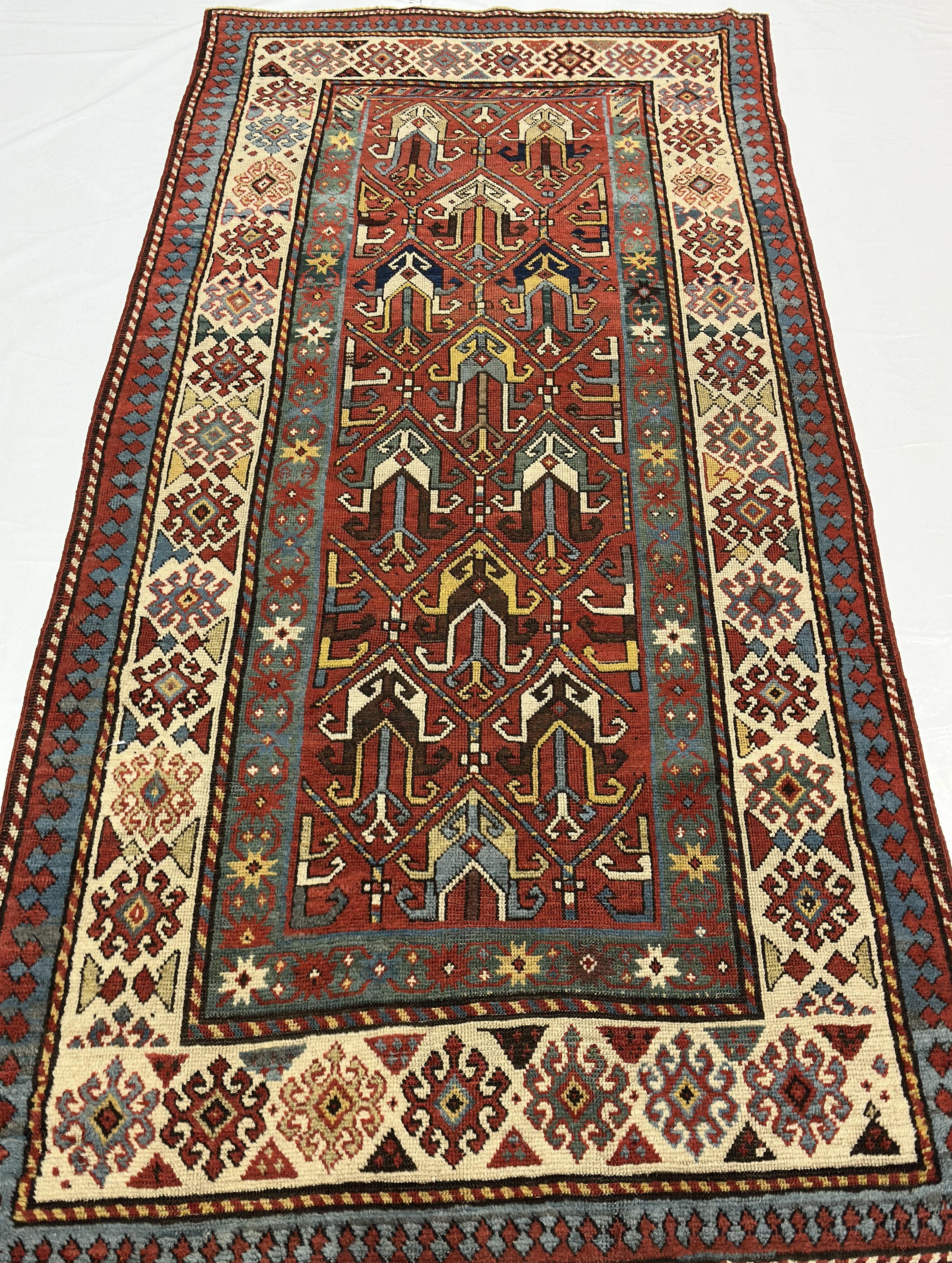 Antiker kaukasischer Teppich 3'8