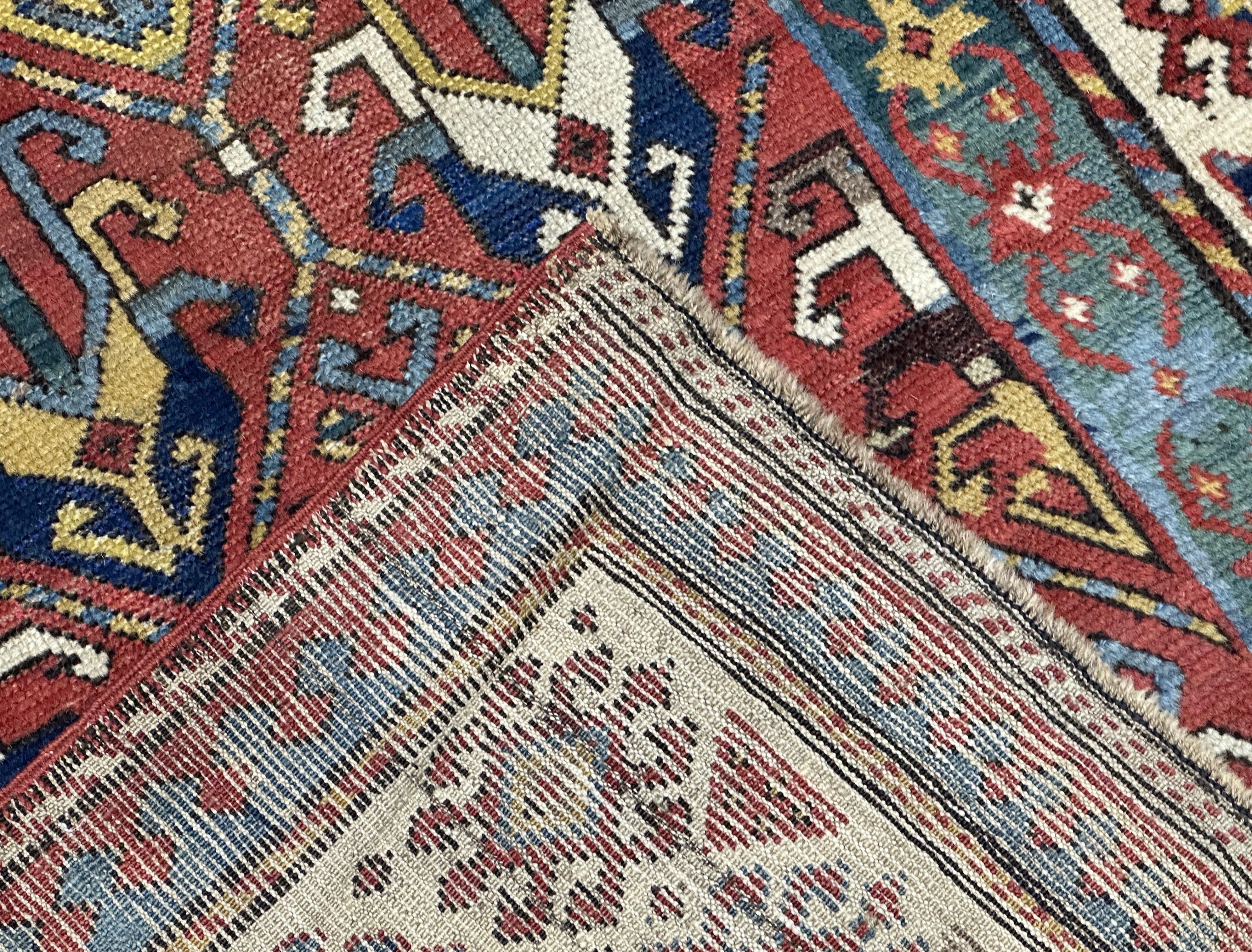 Antiker kaukasischer Teppich 3'8