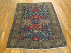 Tappeto caucasico anni '30  ( 4' 2'' x 5' 9'' - 127 x 175 cm )