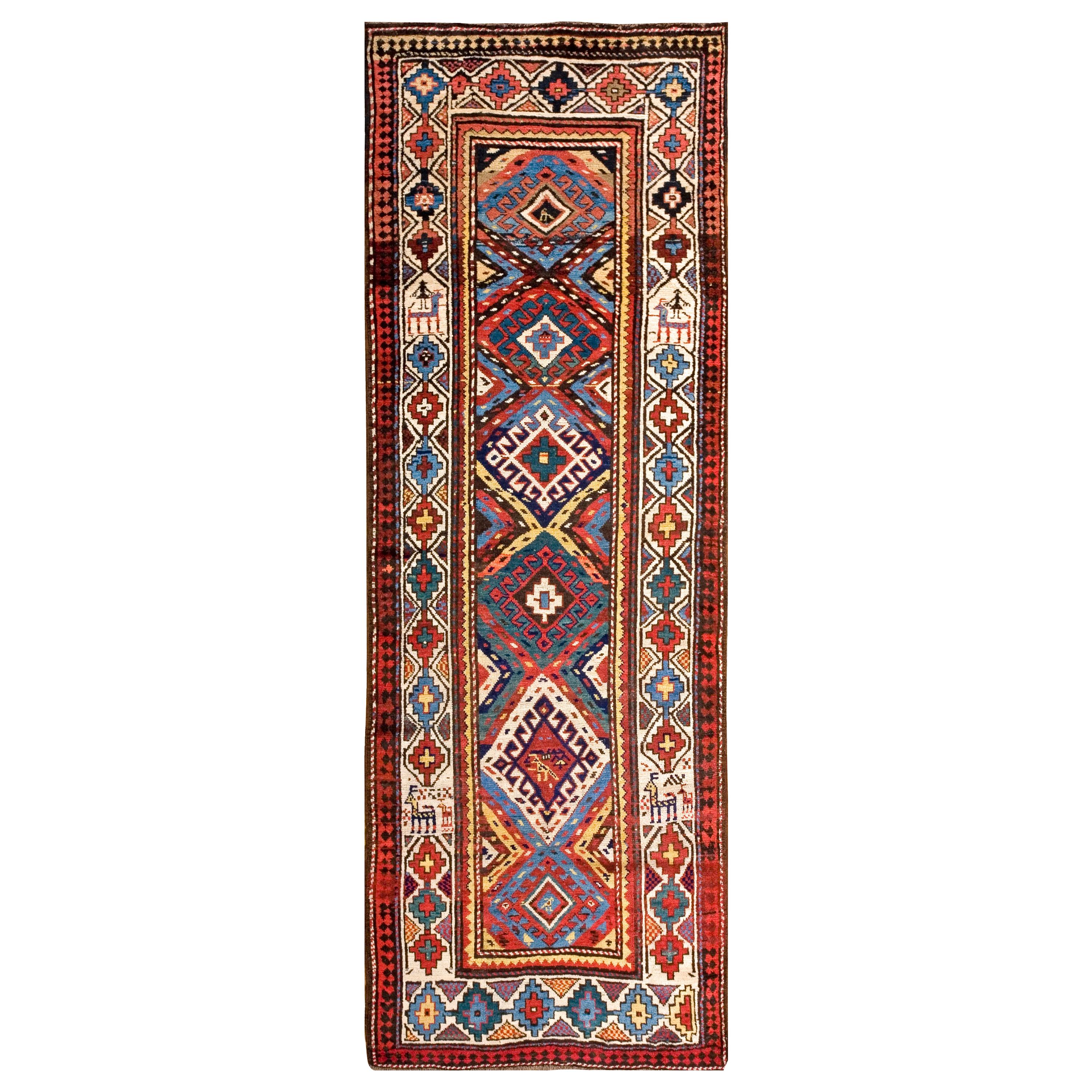 Kaukasischer Moghan-Teppich des 19. Jahrhunderts ( 3'5" x 9'5" - 104 x 287")