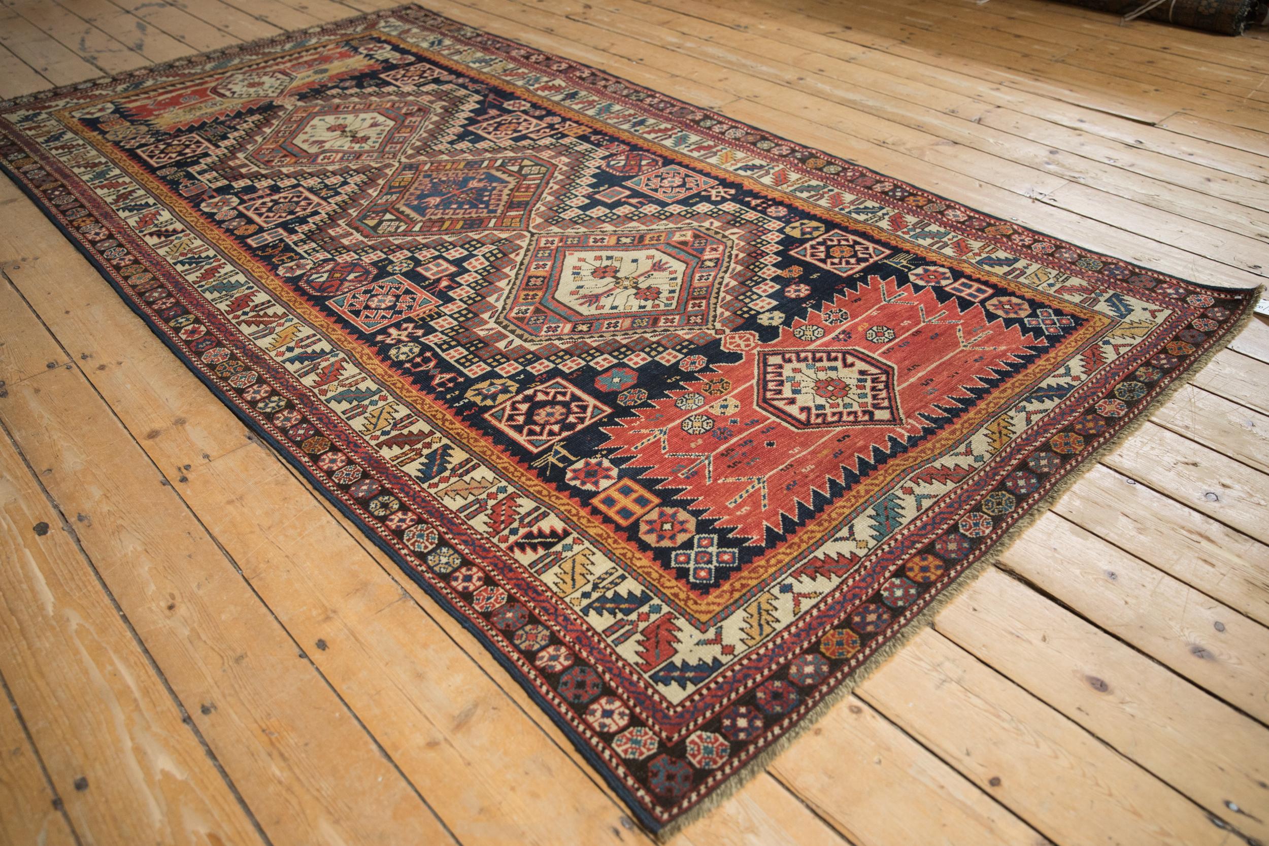 Caucasien Tapis de course caucasien antique en vente