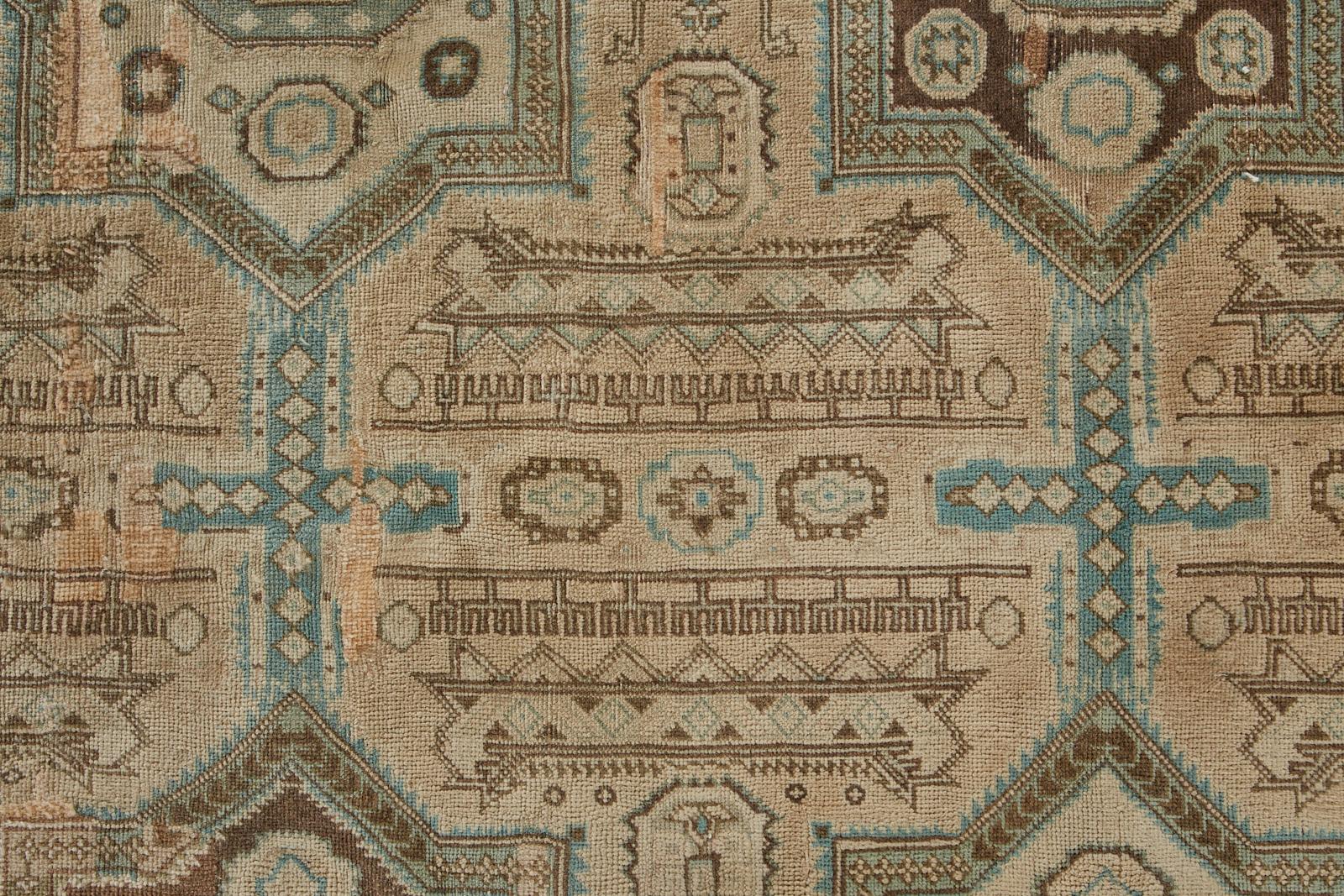 1960/70’s Persian Ardebil Rug Tribal Style with Turquoise 4