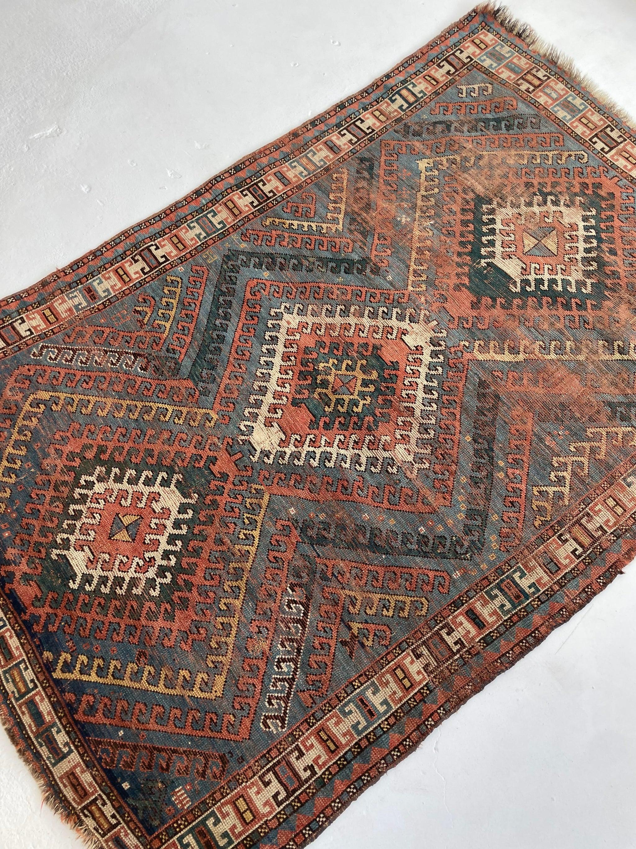 Antique Caucasian Rug with Ram Horn Outlined Diamonds, c.1910-20's For Sale 3