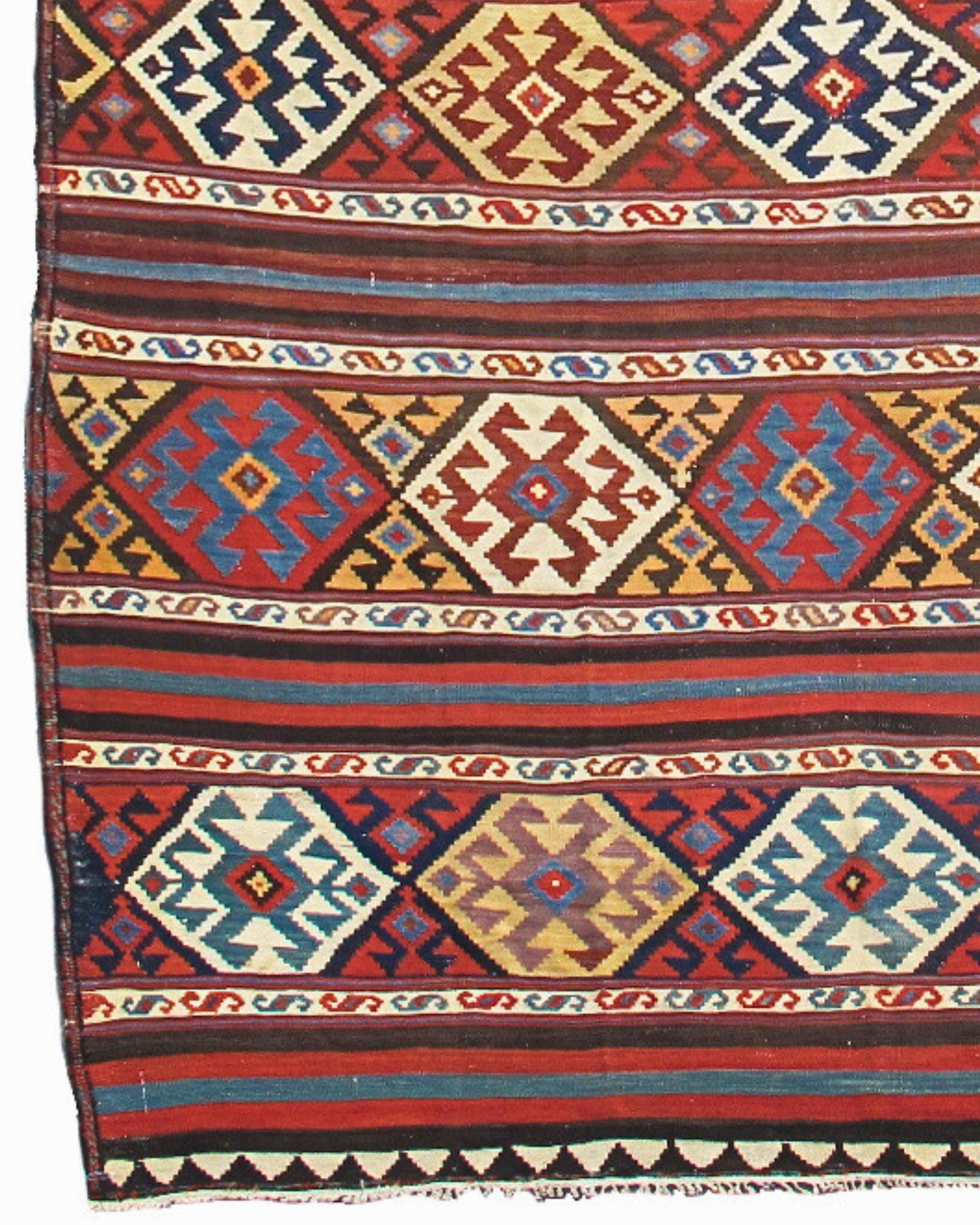 Antiker kaukasischer Shahsevan Kelim, um 1900 (Handgeknüpft) im Angebot