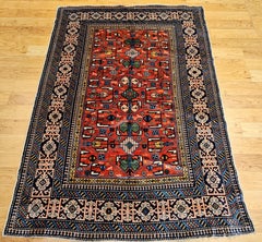 Antiker kaukasischer Schirwan-Teppich aus Kasachstan mit geometrischem Allover-Muster in Rot, Marineblau, Blau