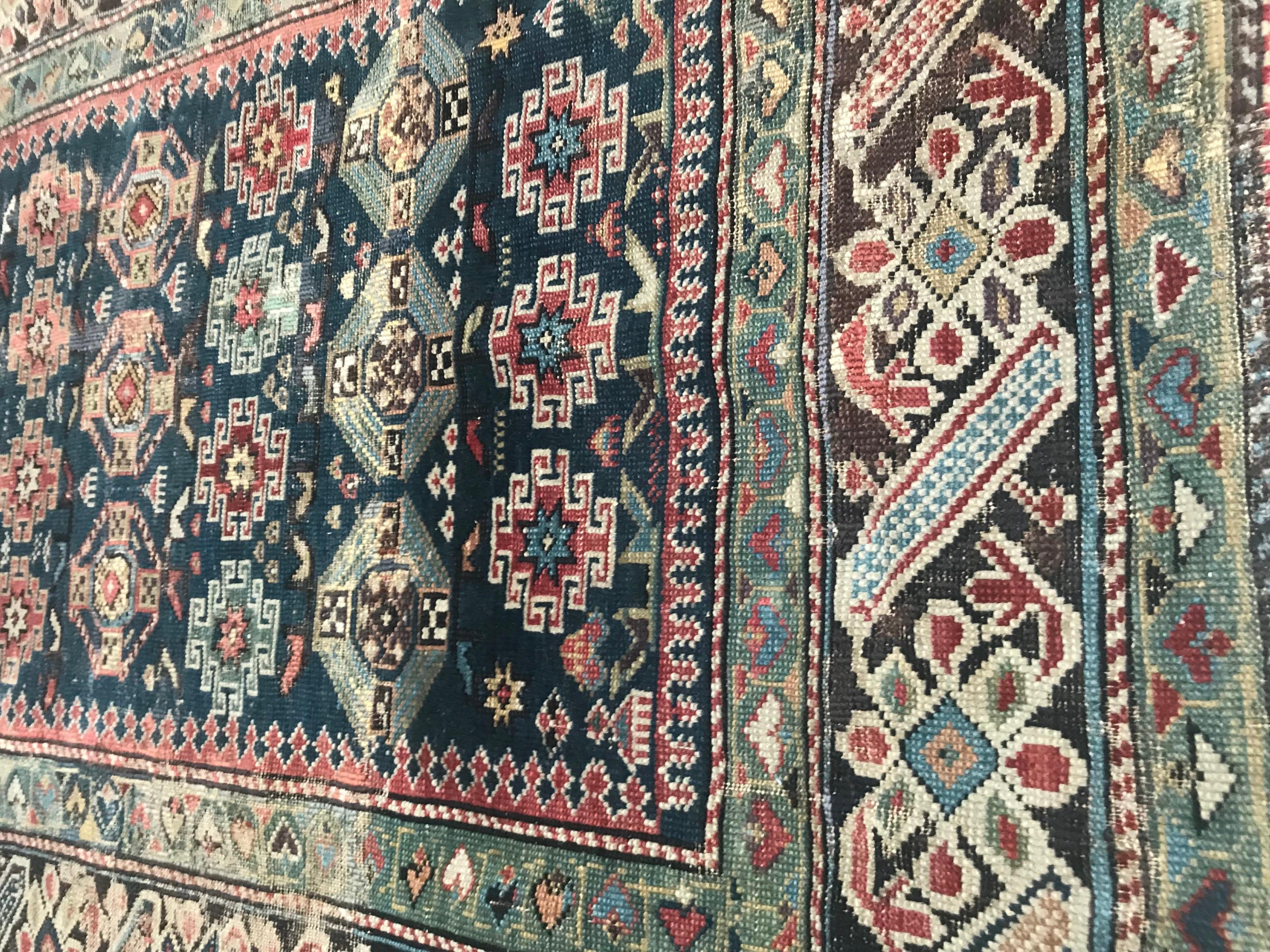 Antiker kaukasischer Schirwan-Chichi-Teppich im Angebot 3