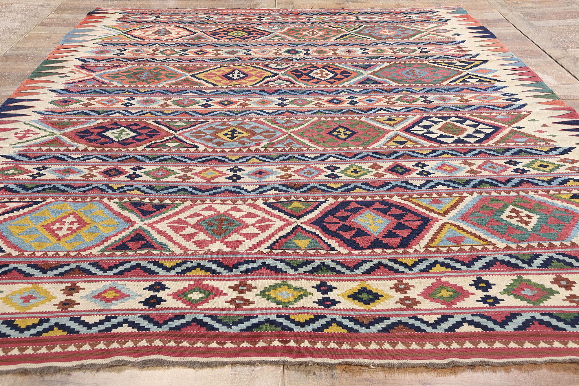 Laine Tapis caucasien ancien Shirvan à tissage plat, 07'00 x 10'01 en vente