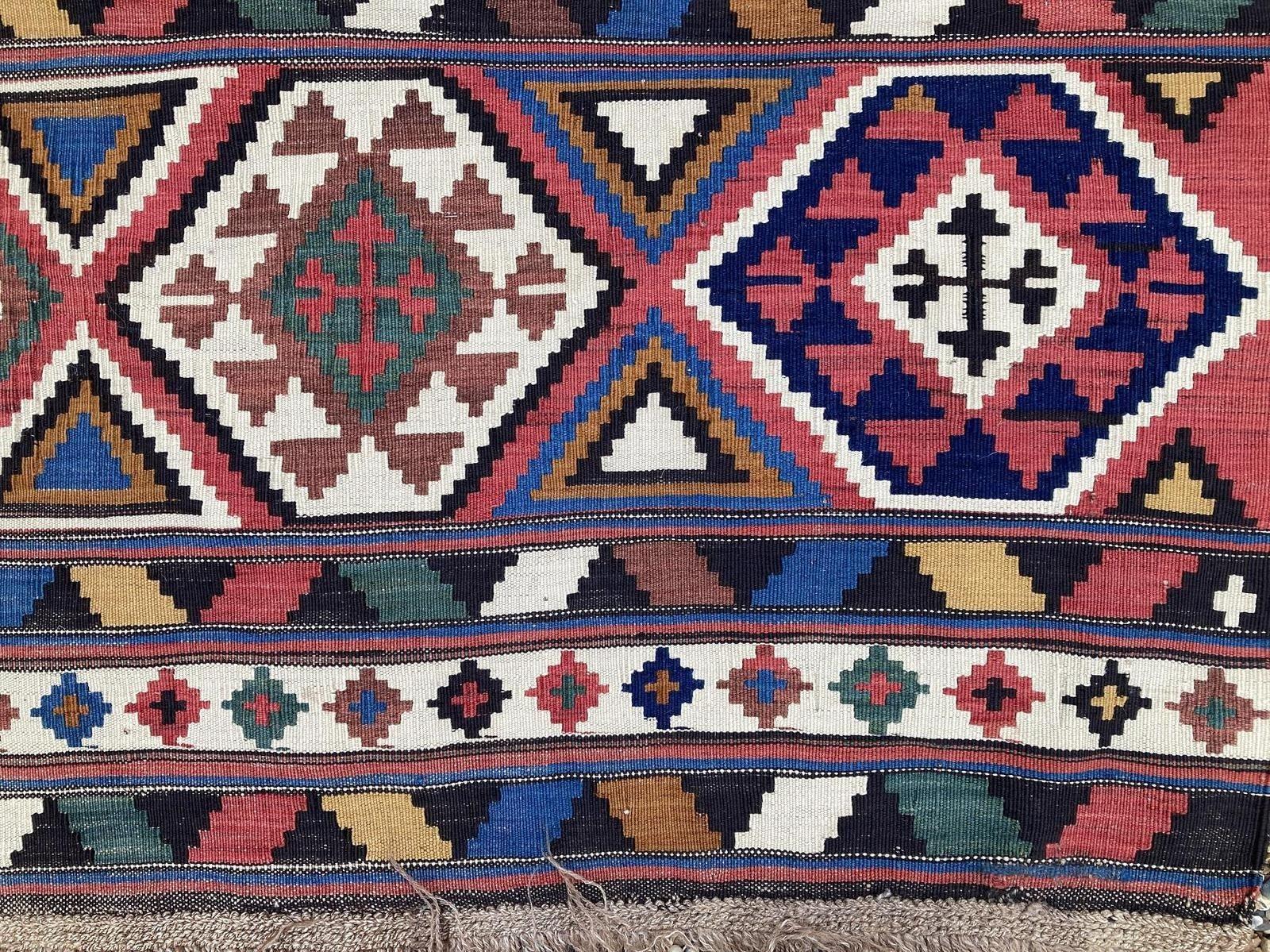 Antiker kaukasischer Schirwan-Kilim 3,33 m x 1,96 m im Zustand „Gut“ im Angebot in St. Albans, GB