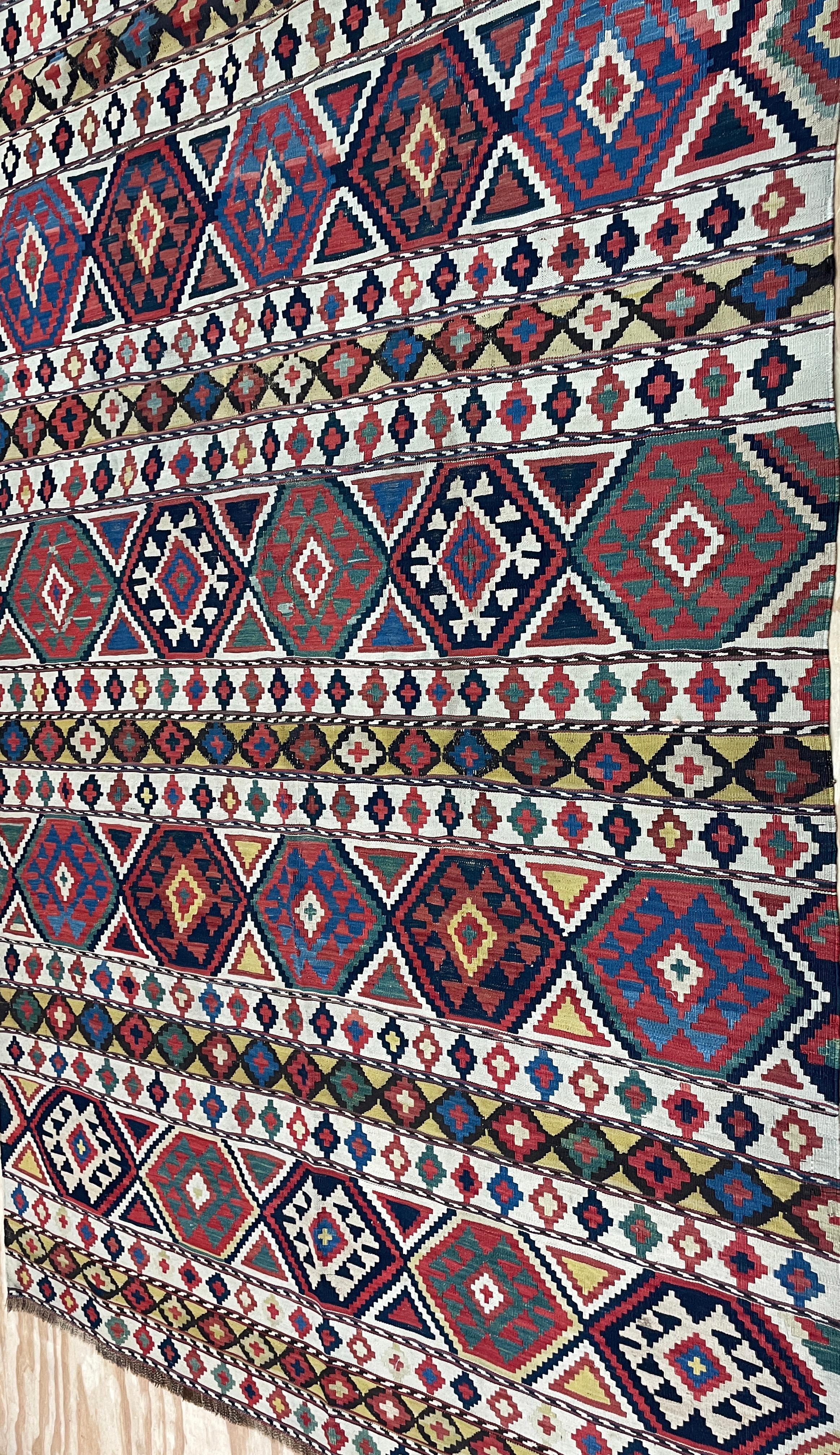 Antiguo Kilim Shirvan Caucásico, 4'10