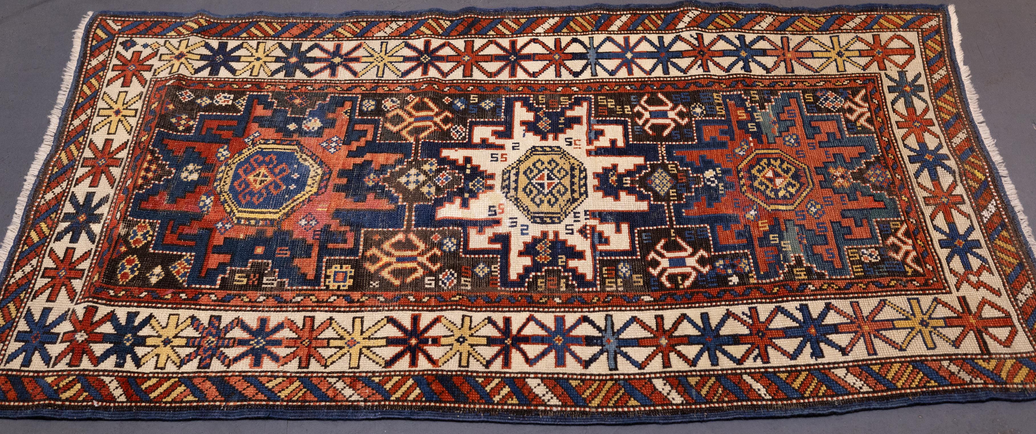 Antiker kaukasischer Schirwan Lezgi Design Teppich 2'10'' x 4'10'' im Angebot 6