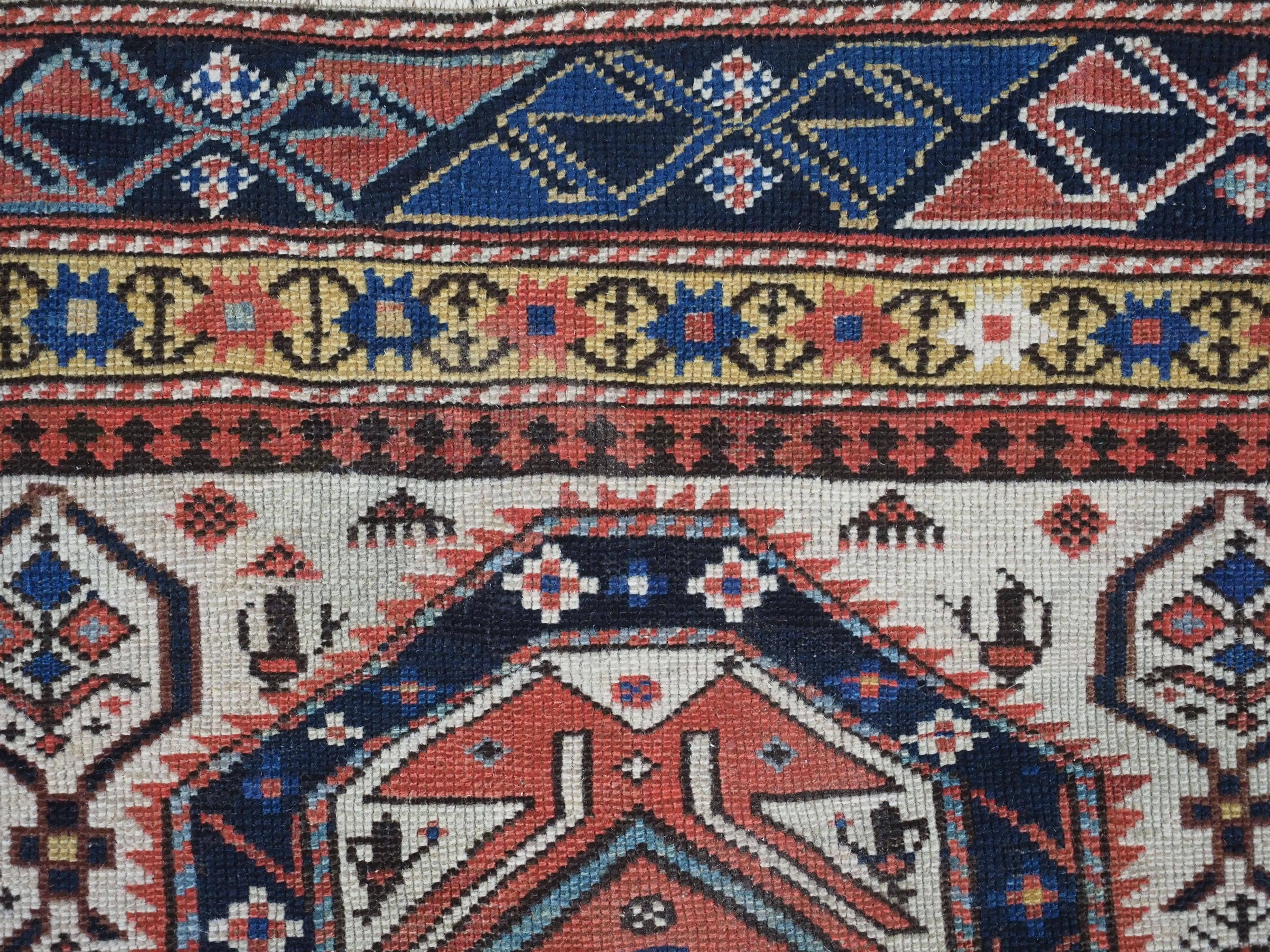 Antiker kaukasischer Schirwan-Gebetteppich mit floralem Gitter. .  Um 1880. im Angebot 3