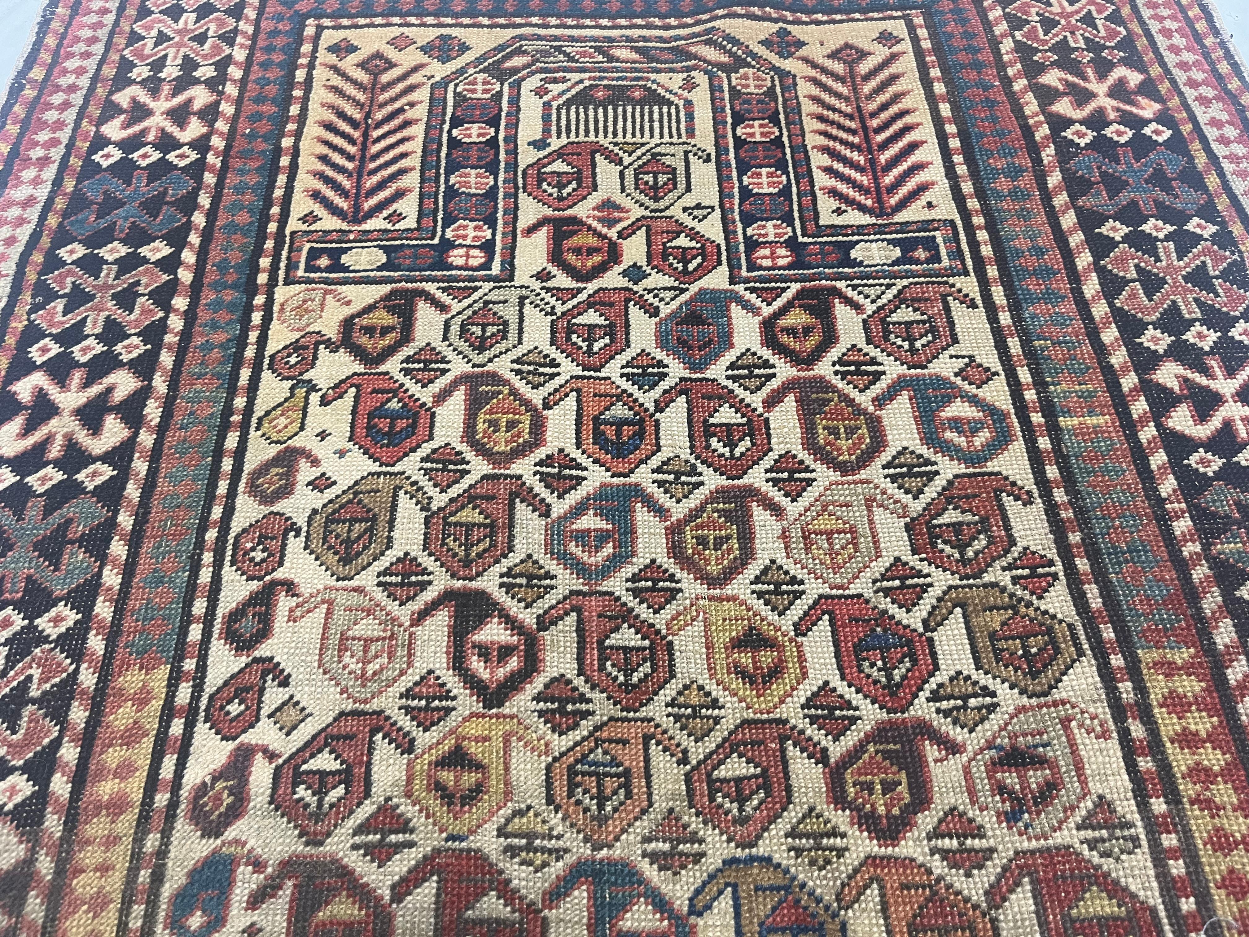 XIXe siècle Antiquities Caucasian Shirvan Rug 2'9