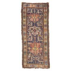 Antiker kaukasischer Schirwan-Teppich 3'10" x 8'11