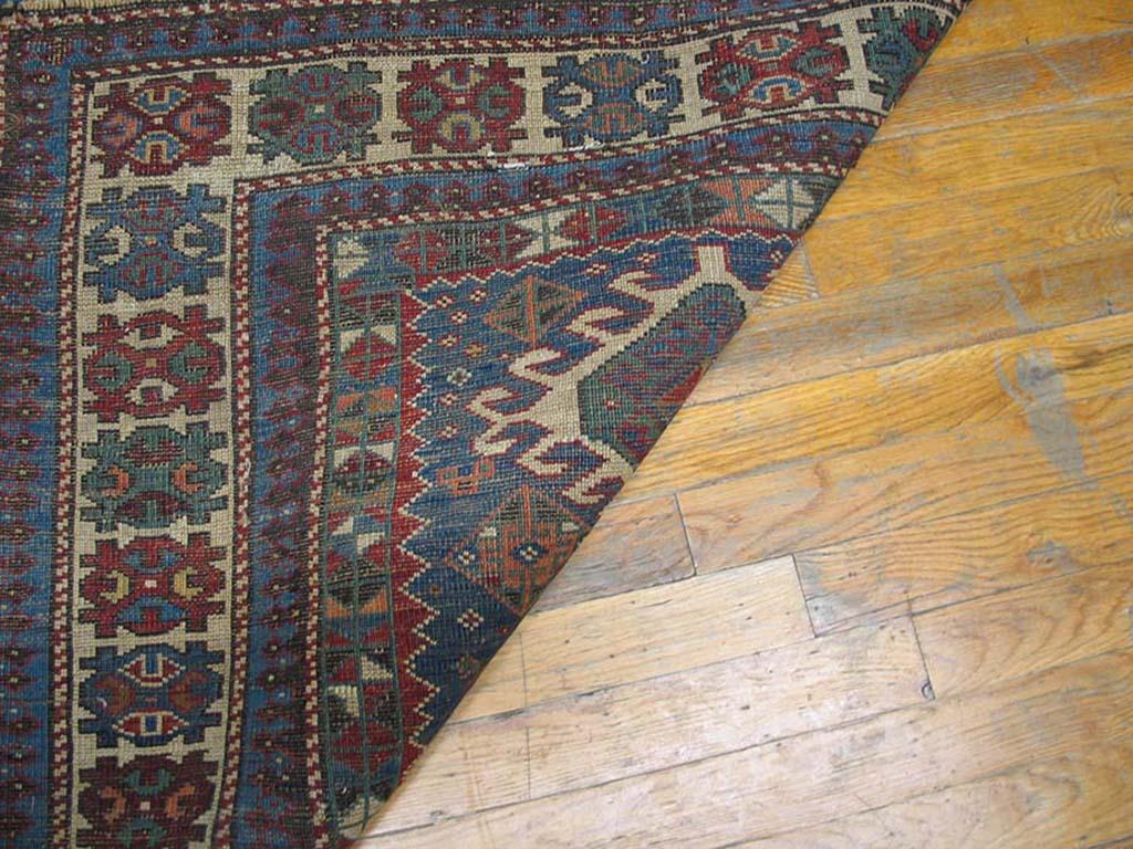 Alfombra Shirvan caucásica del siglo XIX ( 3'6