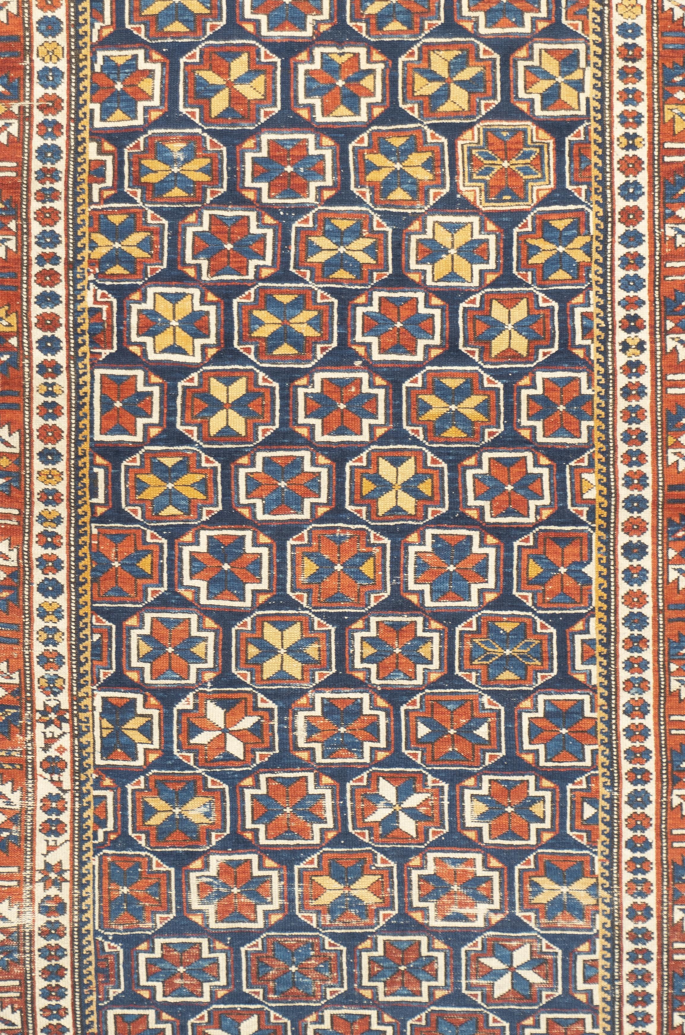 Caucasien Tapis Shirvan caucasien ancien de 3'8'' x 5'8'' en vente