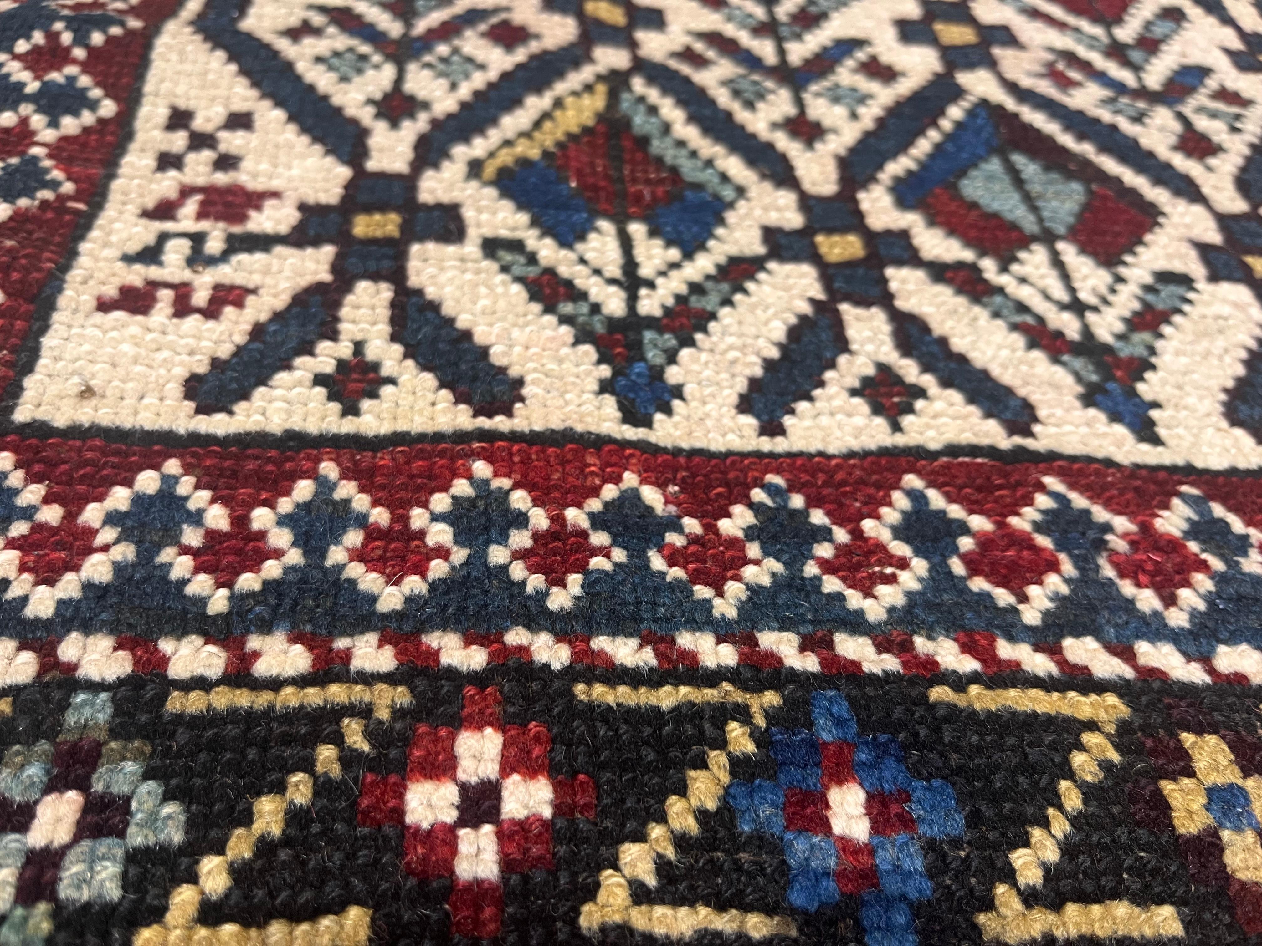 Tapis ancien caucasien Shirvan 3'9