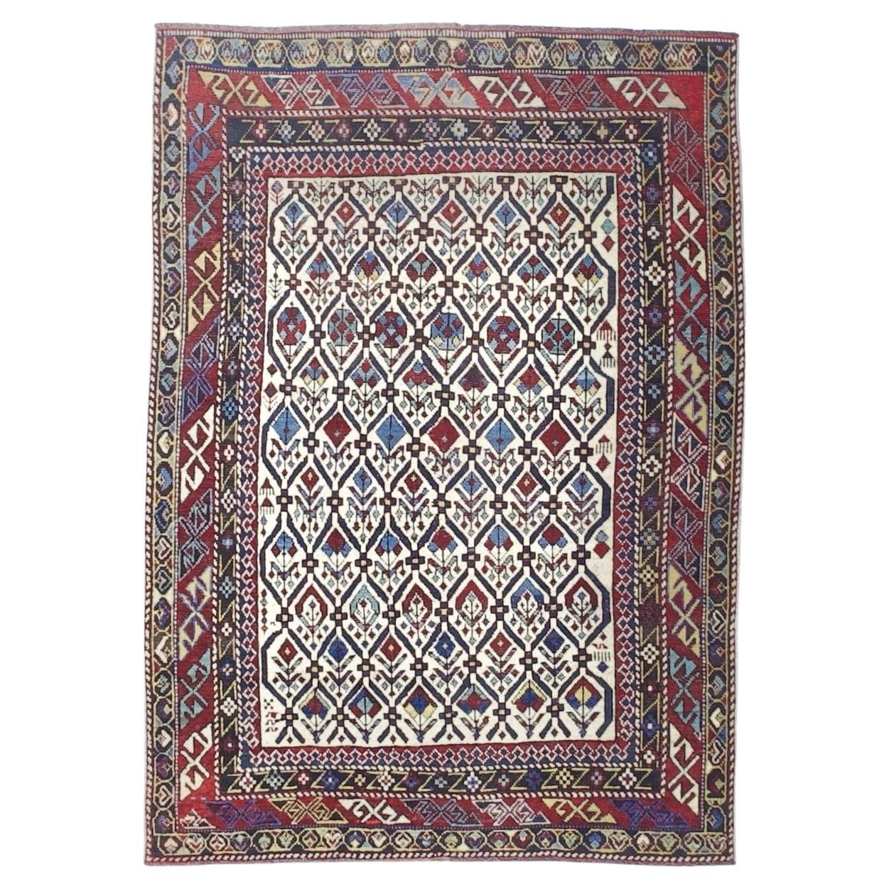 Alfombra Shirvan Caucásica Antigua 3'9" x 5'2