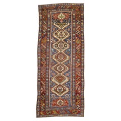 Antiker kaukasischer Schirwan-Teppich 3'9" x 8'11