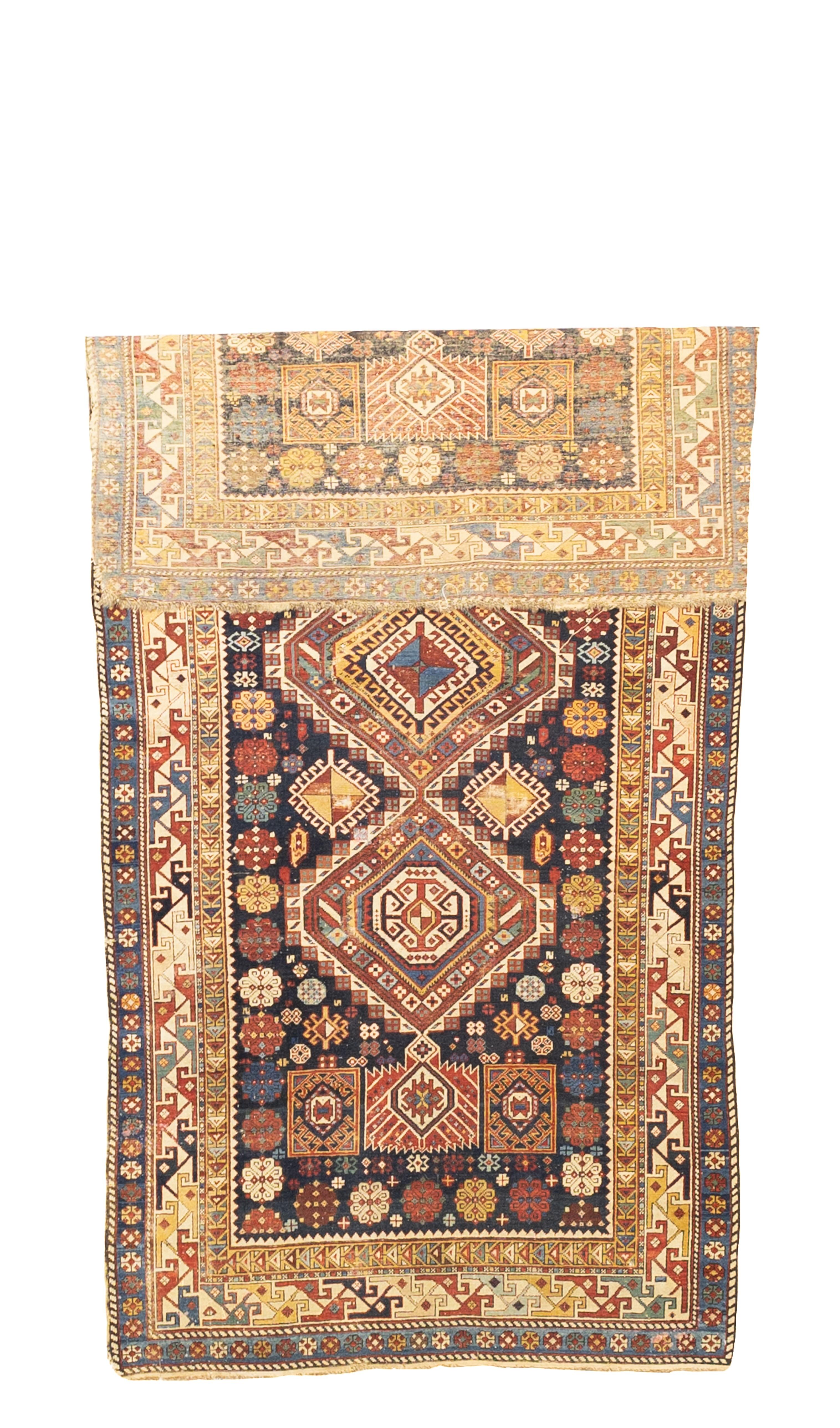 Tapis ancien caucasien Shirvan 4' x 7'11