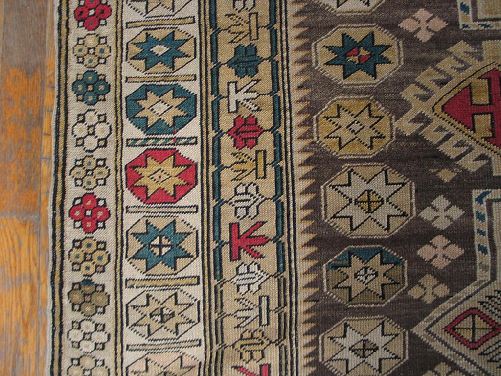 Abalone Late 19th Century Caucasian Shirvan Carpet ( 4'10