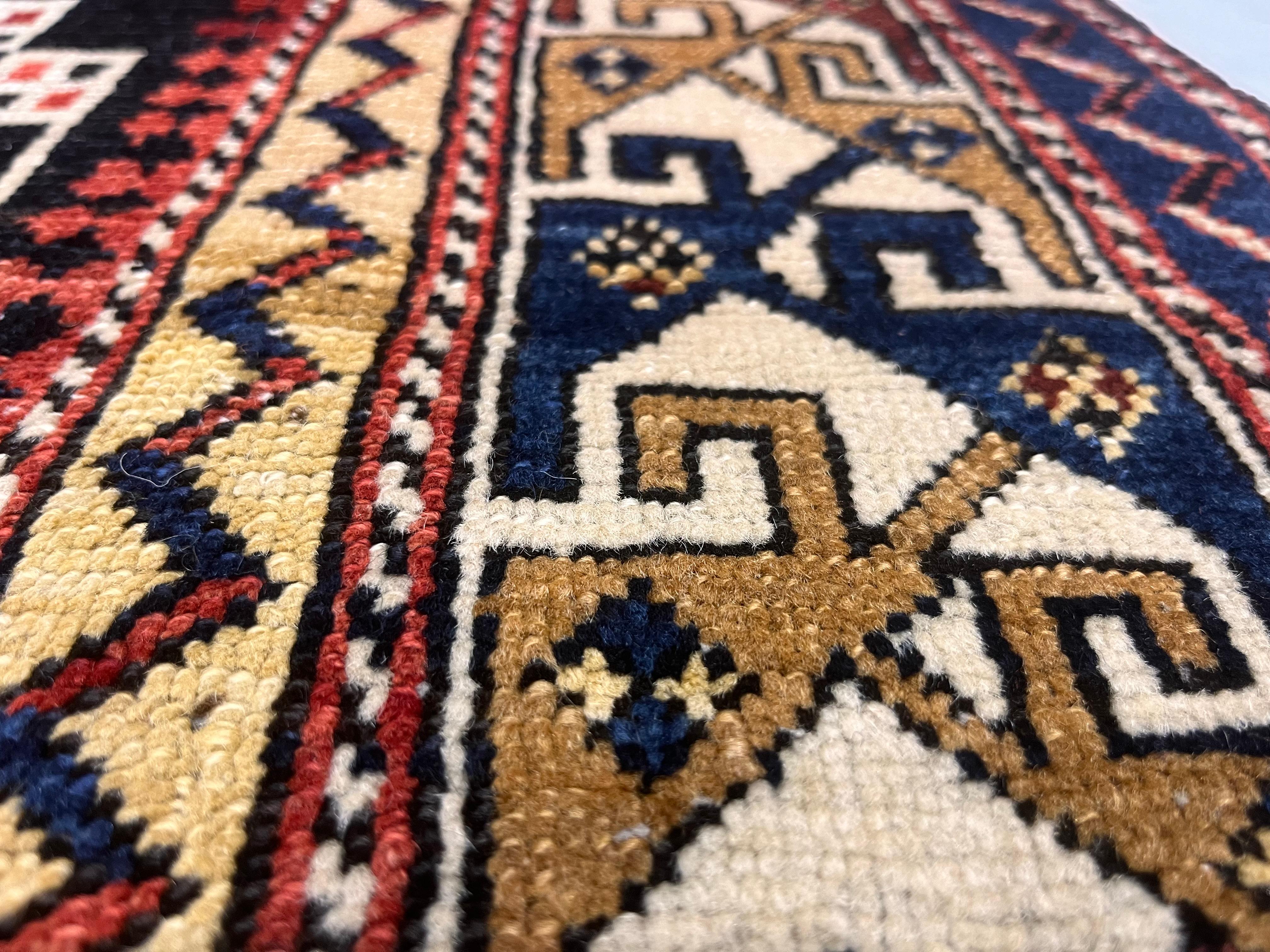 Tapis ancien caucasien Shirvan 5'10