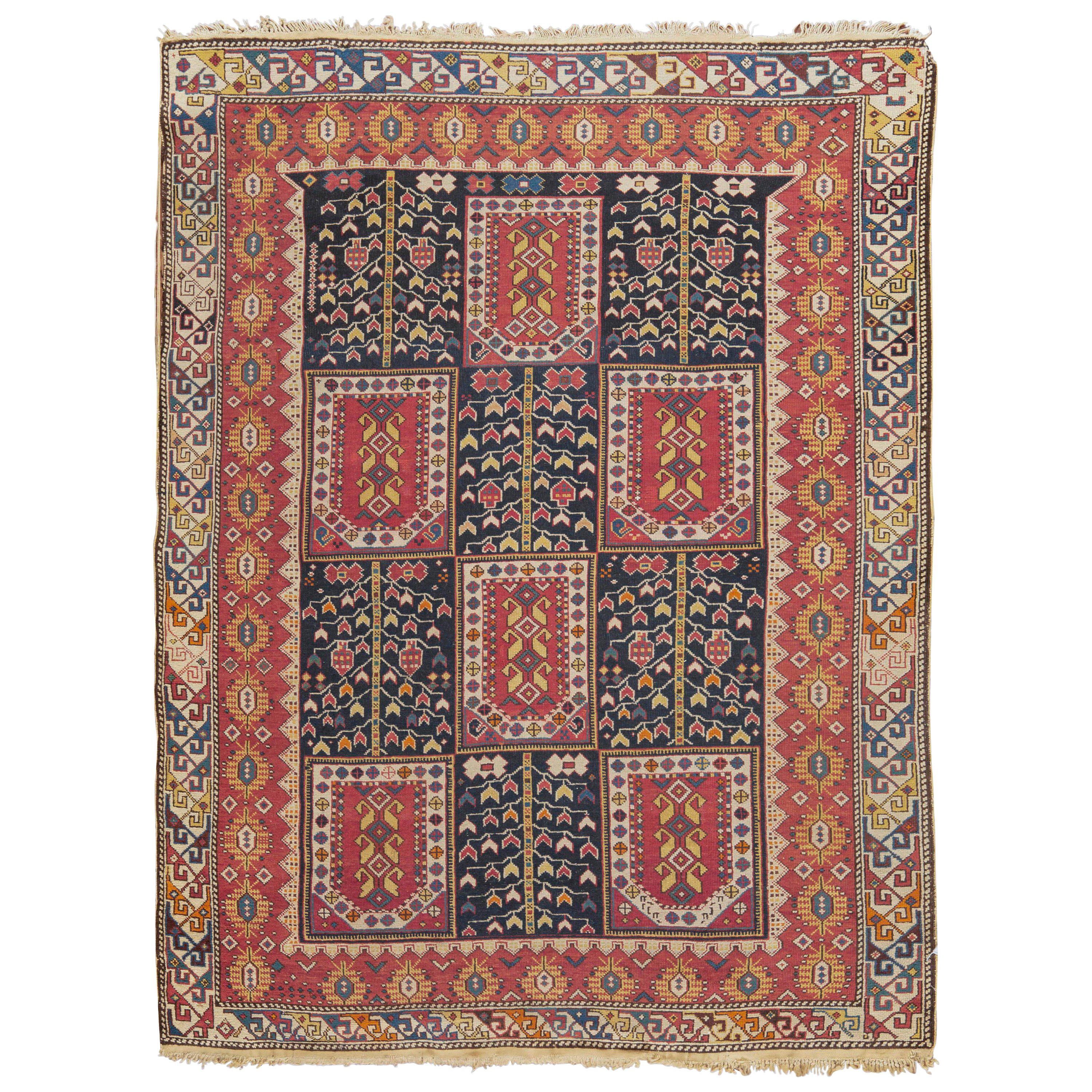 Alfombra antigua caucásica Shirvan, circa 1880  4' x 5'4