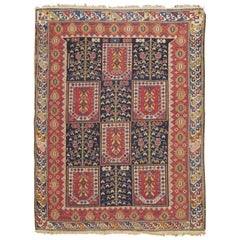 Antico tappeto caucasico Shirvan, 1880 circa  4' x 5'4
