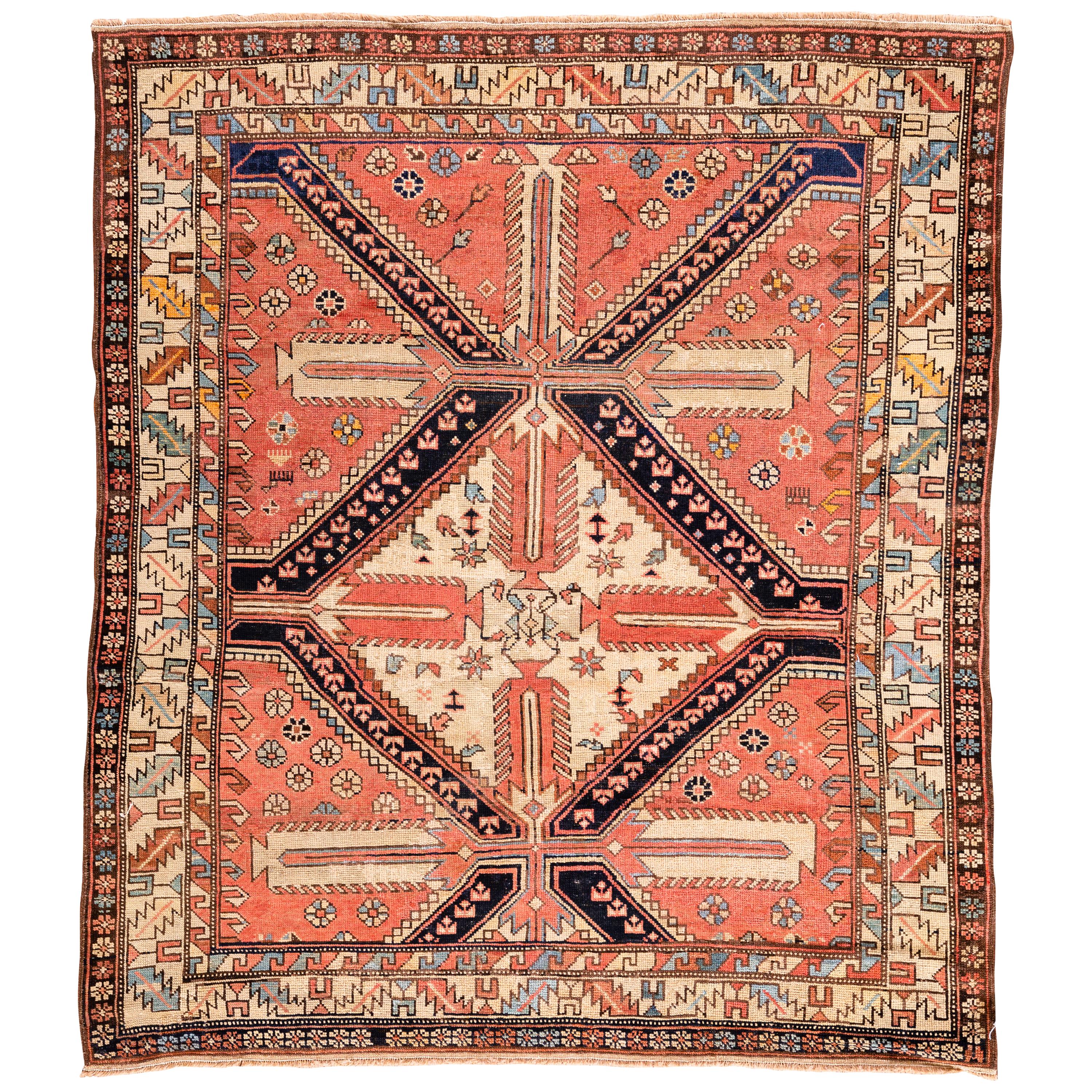 Antico tappeto caucasico Shirvan, 1880 circa  4'1 x 4'10