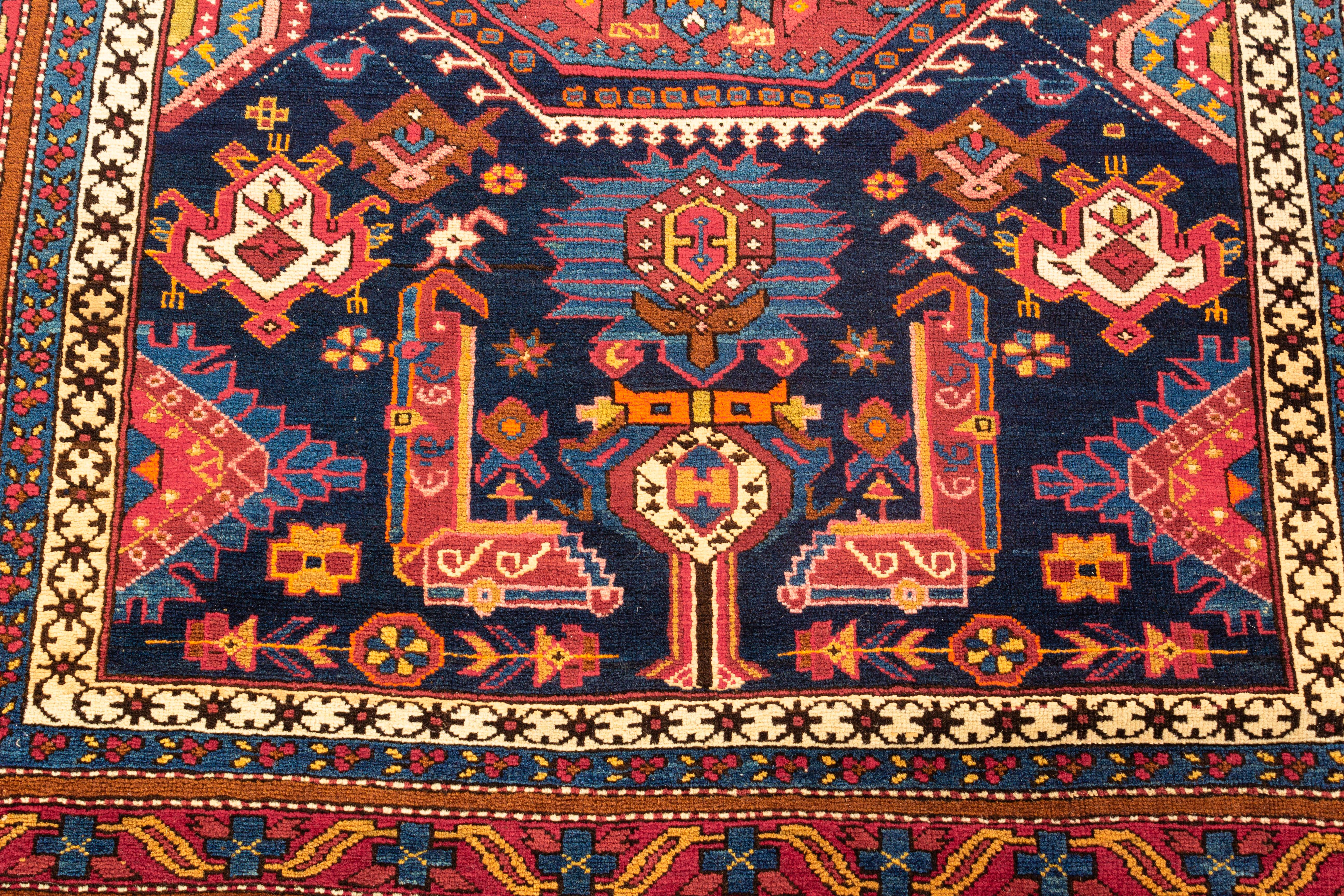 Antiker kaukasischer Schirwan-Teppich, um 1880 3'10 x 5'9 im Zustand „Gut“ im Angebot in Secaucus, NJ