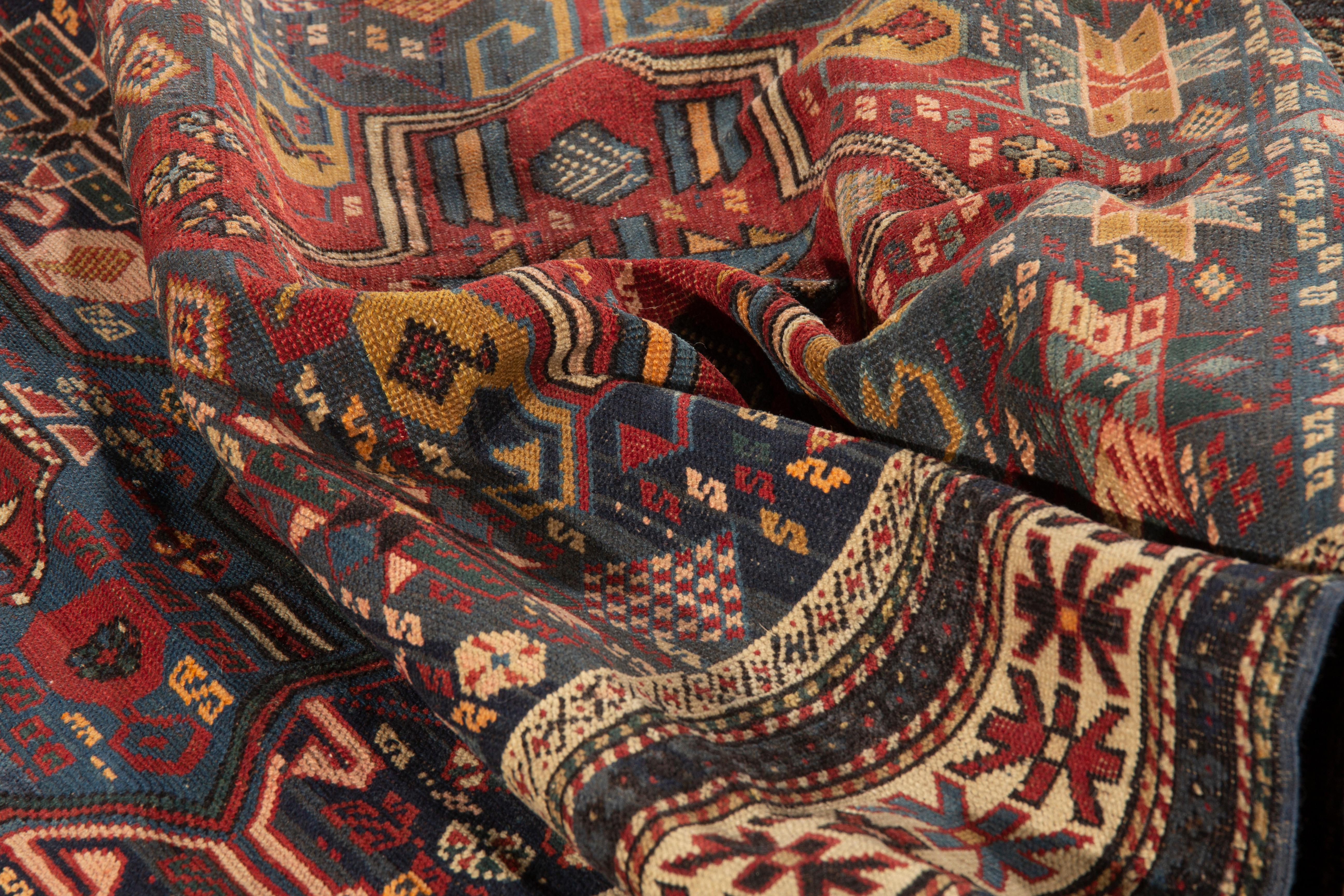 Antiker kaukasischer Schirwan-Teppich, um 1880 (Wolle) im Angebot