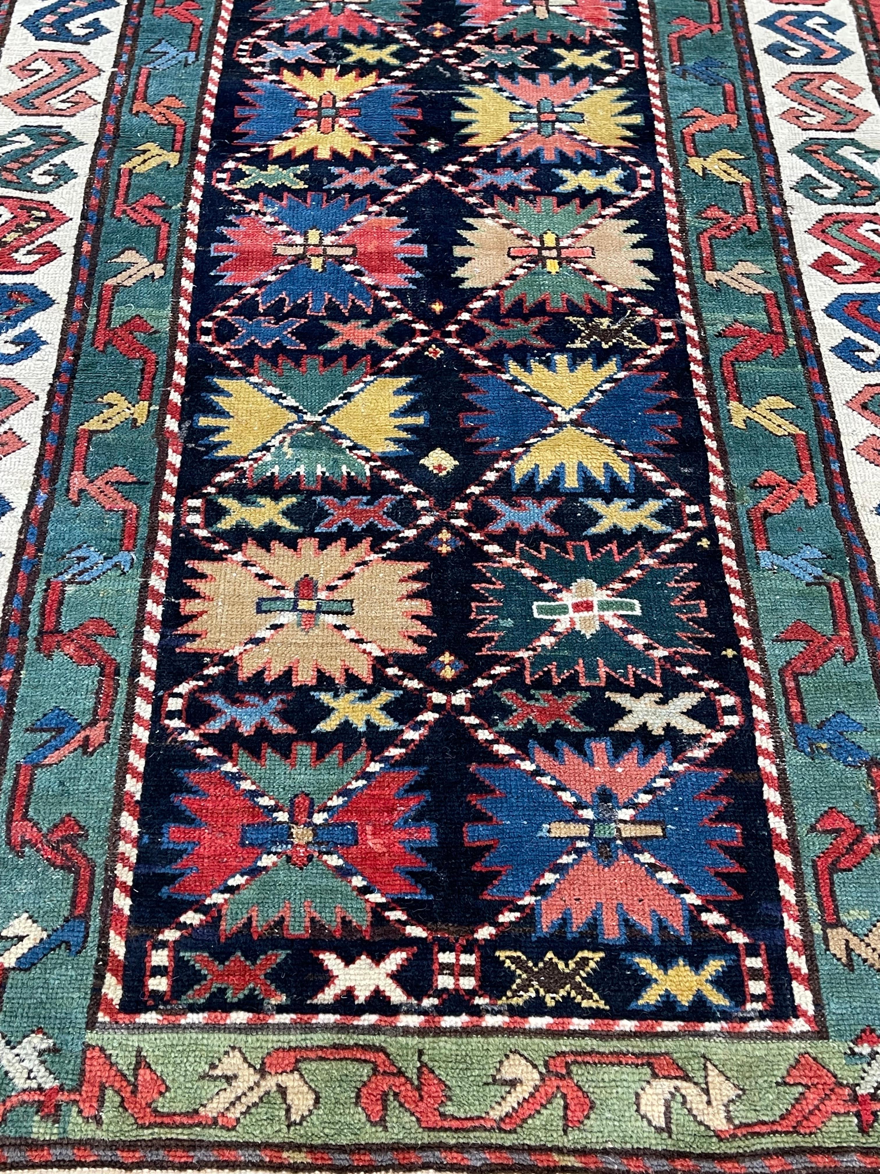 Kazakh Tapis Shirvan caucasien ancien, vers 1900 en vente