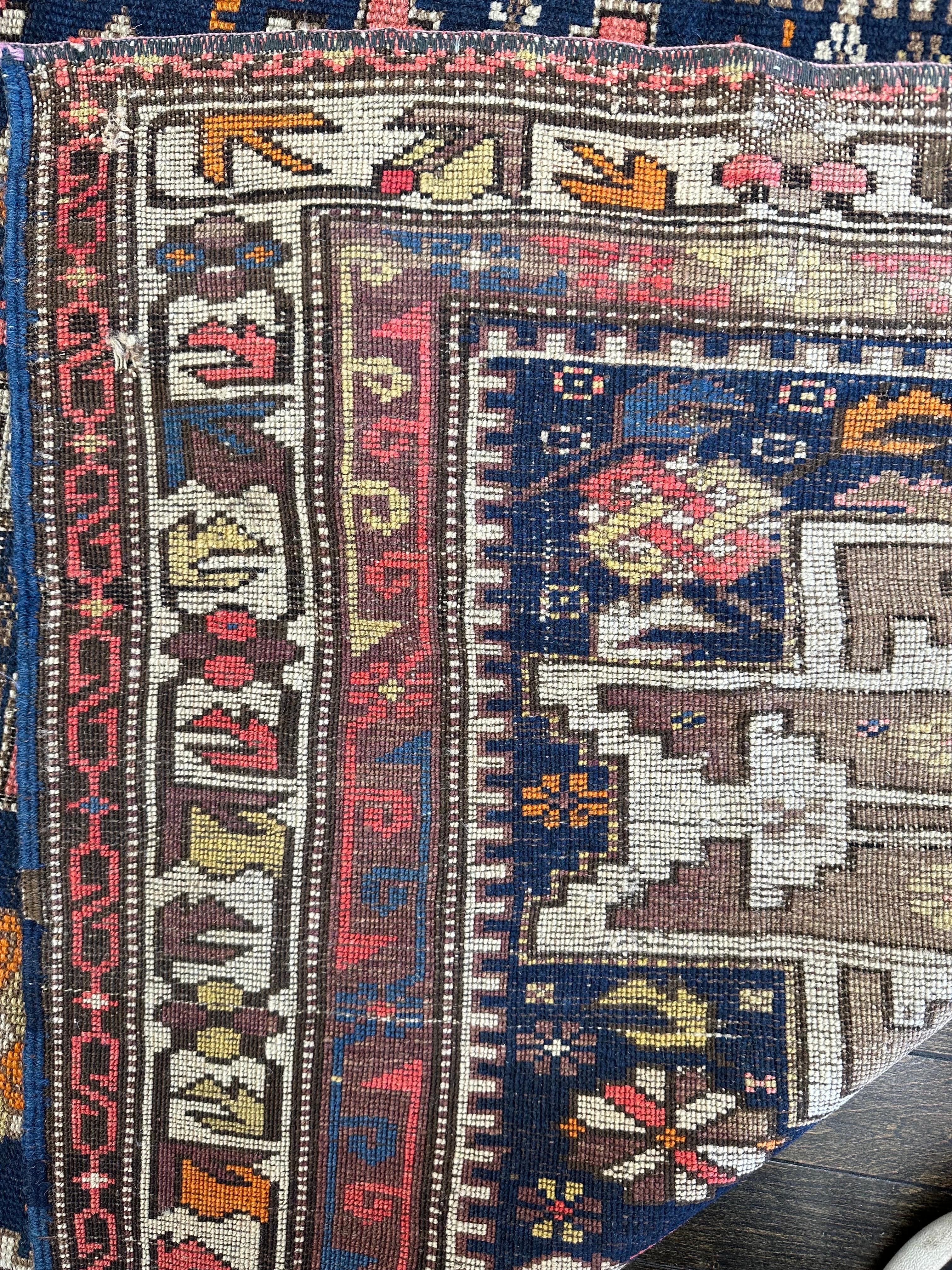 Antique Caucasian Shirvan Rug circa 1910 3’2x4’7” For Sale 2
