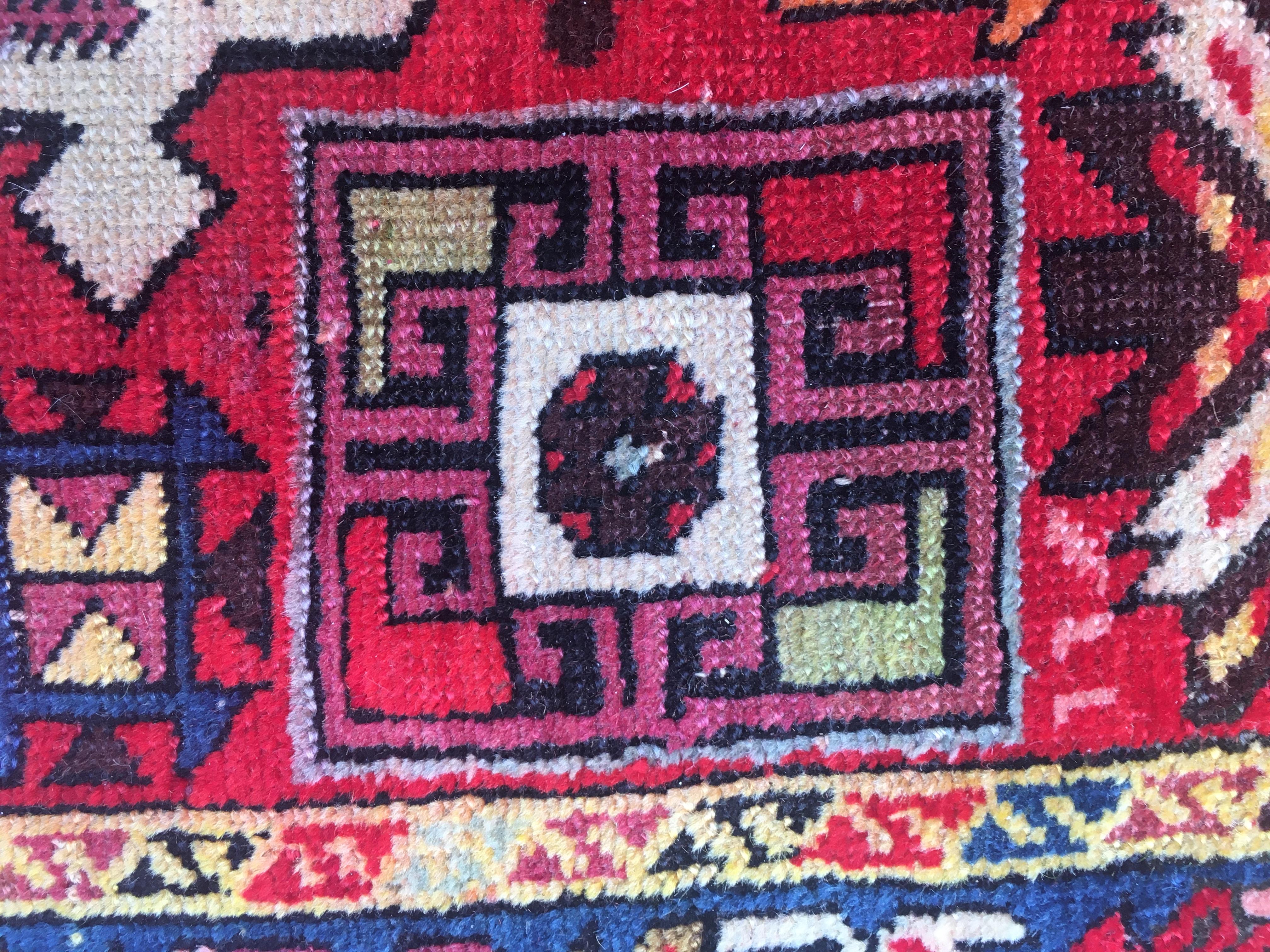 Tapis Shirvan caucasien ancien Bon état - En vente à Savannah, GA
