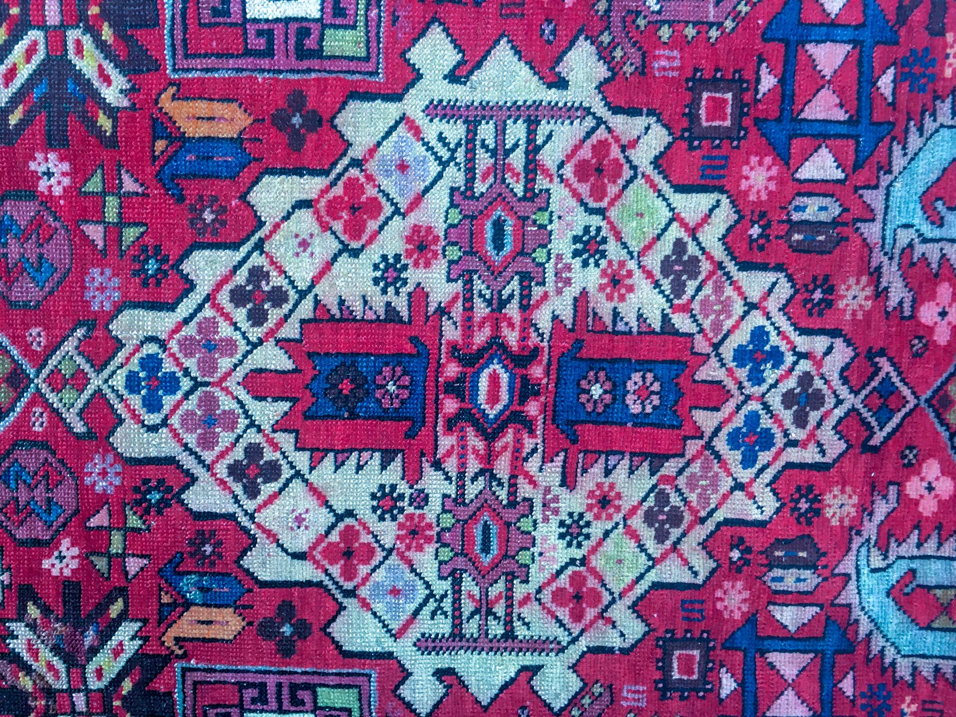 Début du 20ème siècle Tapis Shirvan caucasien ancien en vente